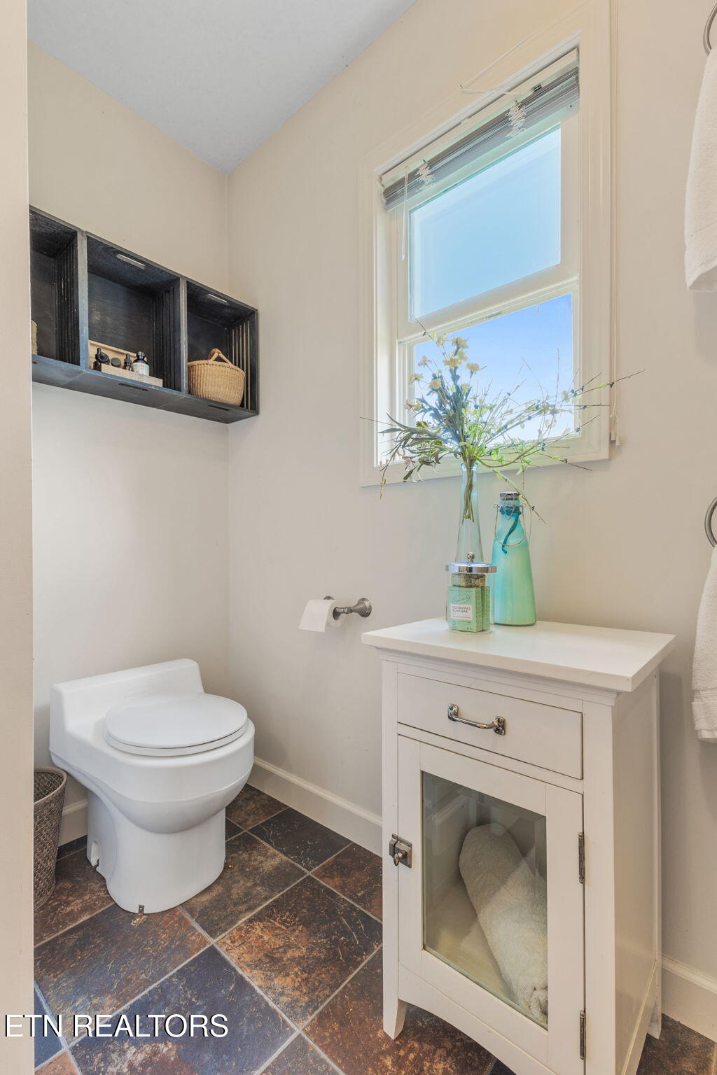 891 New Harvest Road Washburn TN 37888