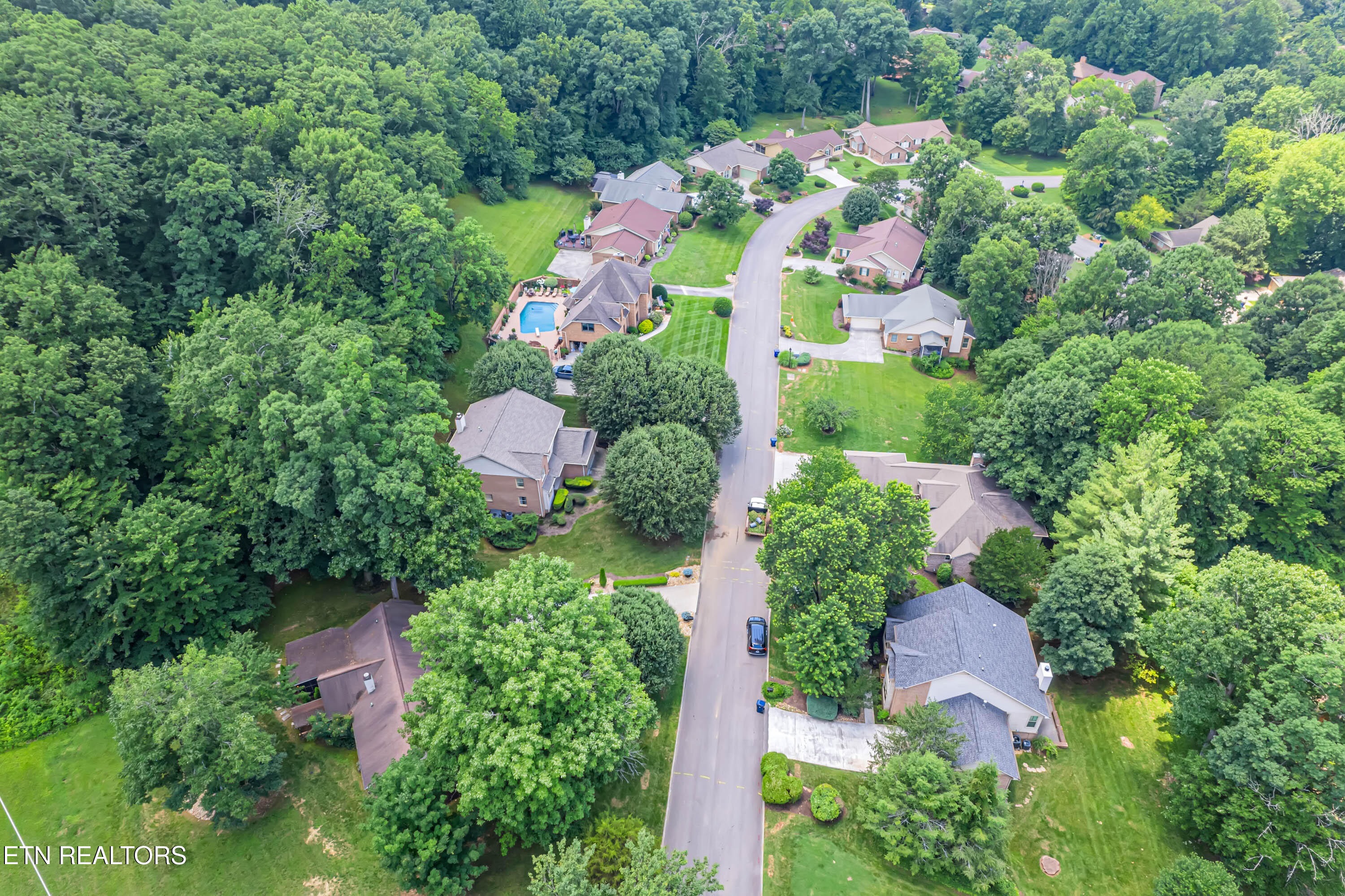 6811 Hunters Trail Knoxville TN 37921