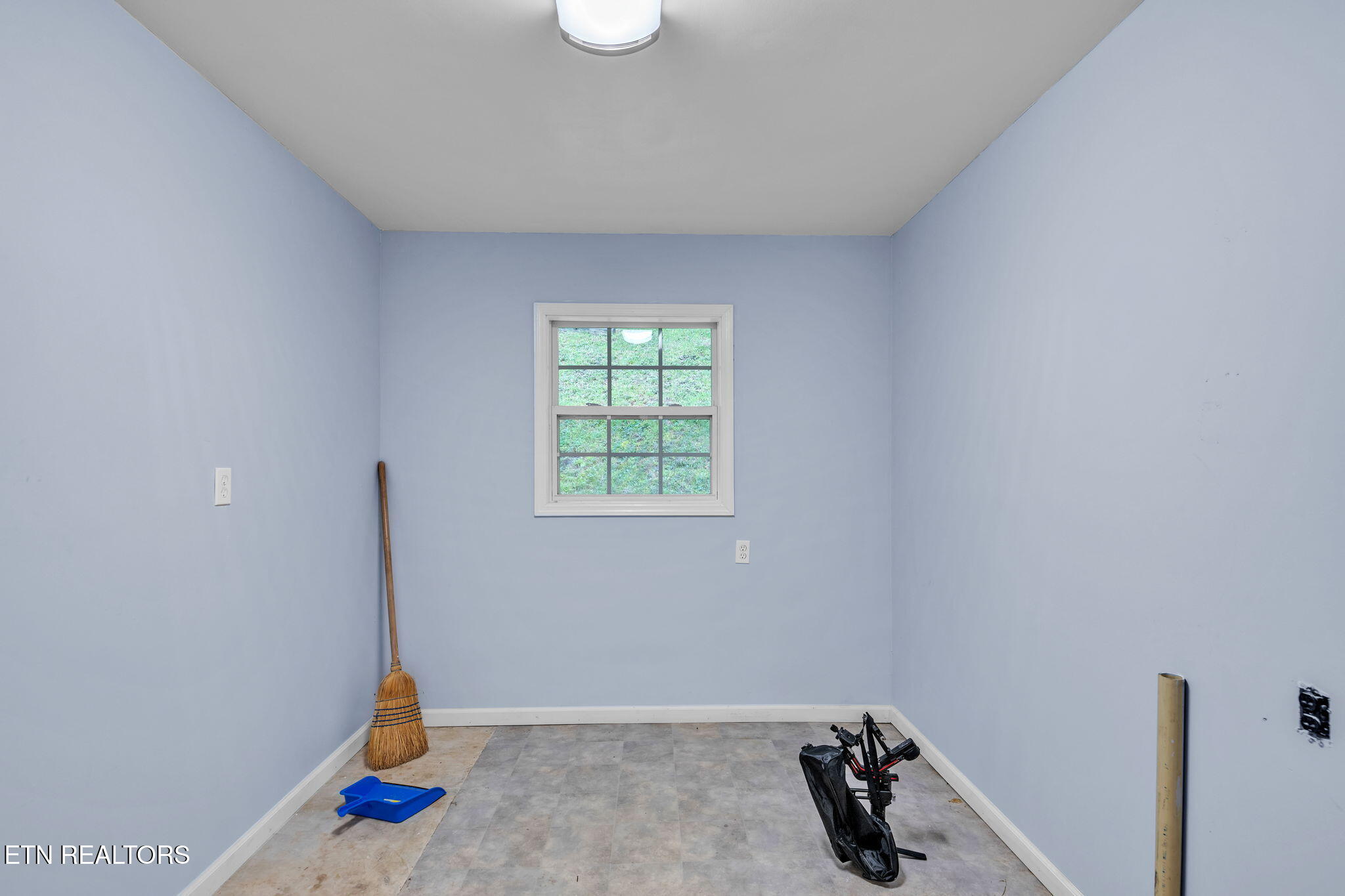 241 Skyline Drive Oneida TN 37841