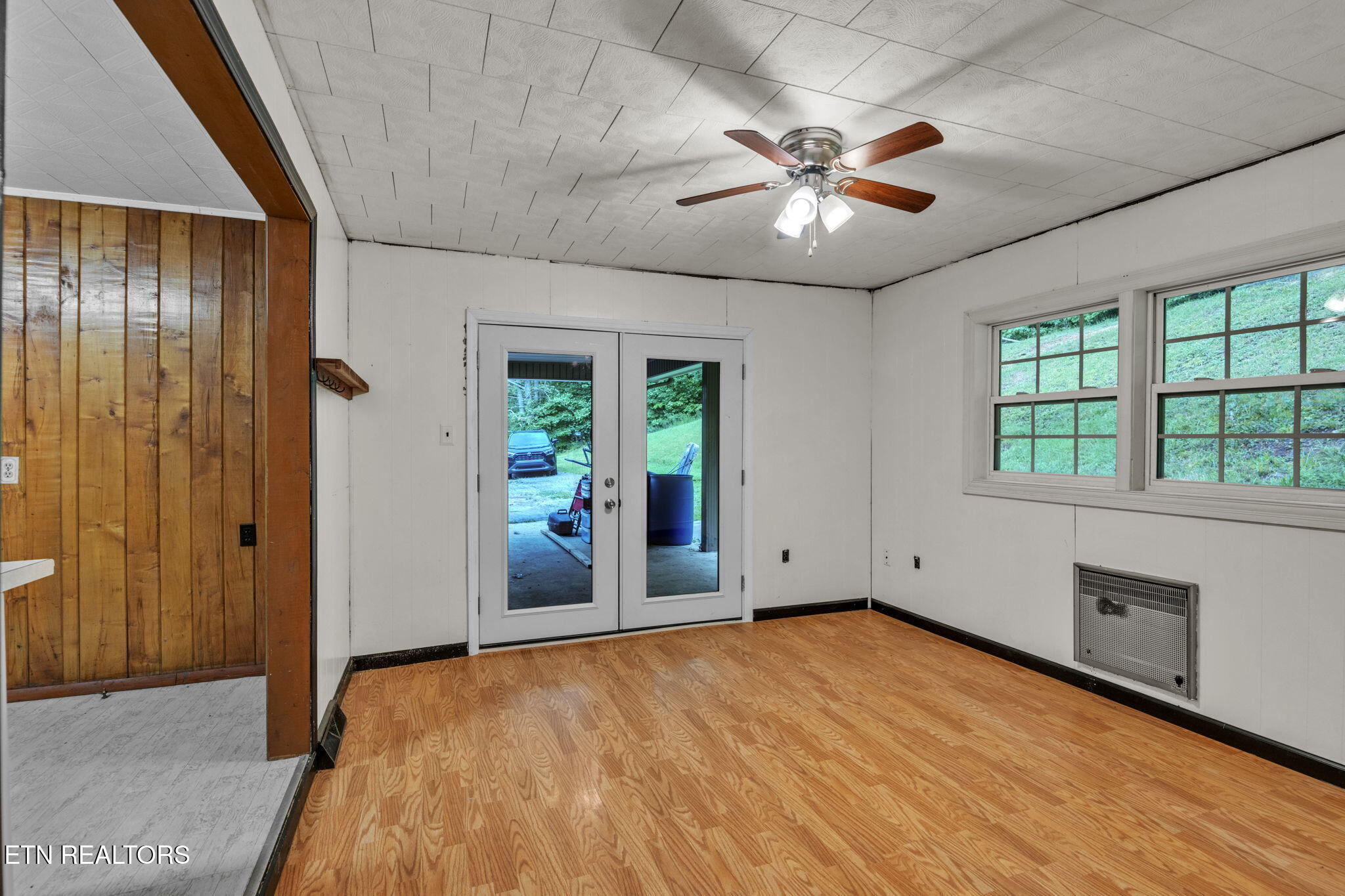 241 Skyline Drive Oneida TN 37841