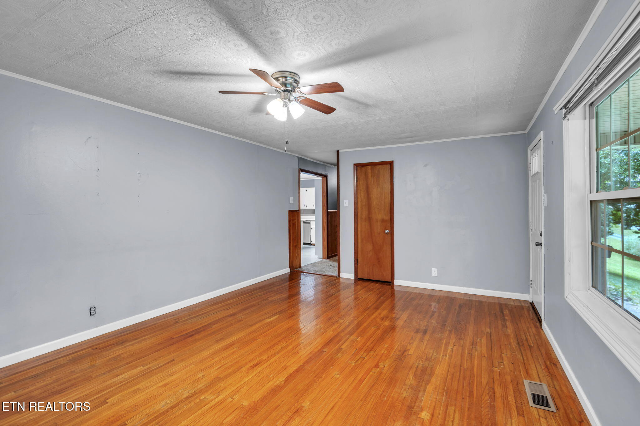 241 Skyline Drive Oneida TN 37841