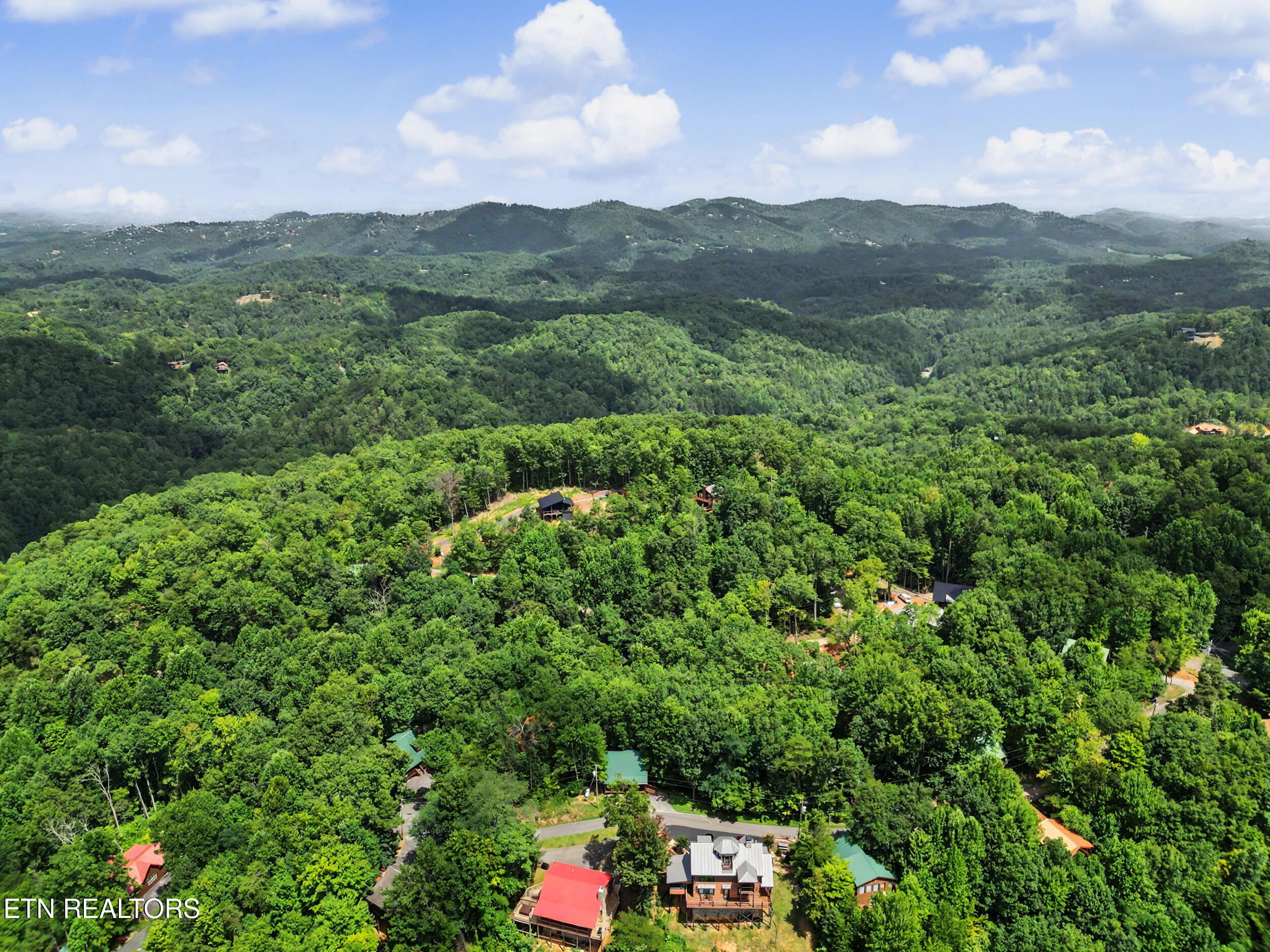 2434 N School House Gap Road Sevierville TN 37876