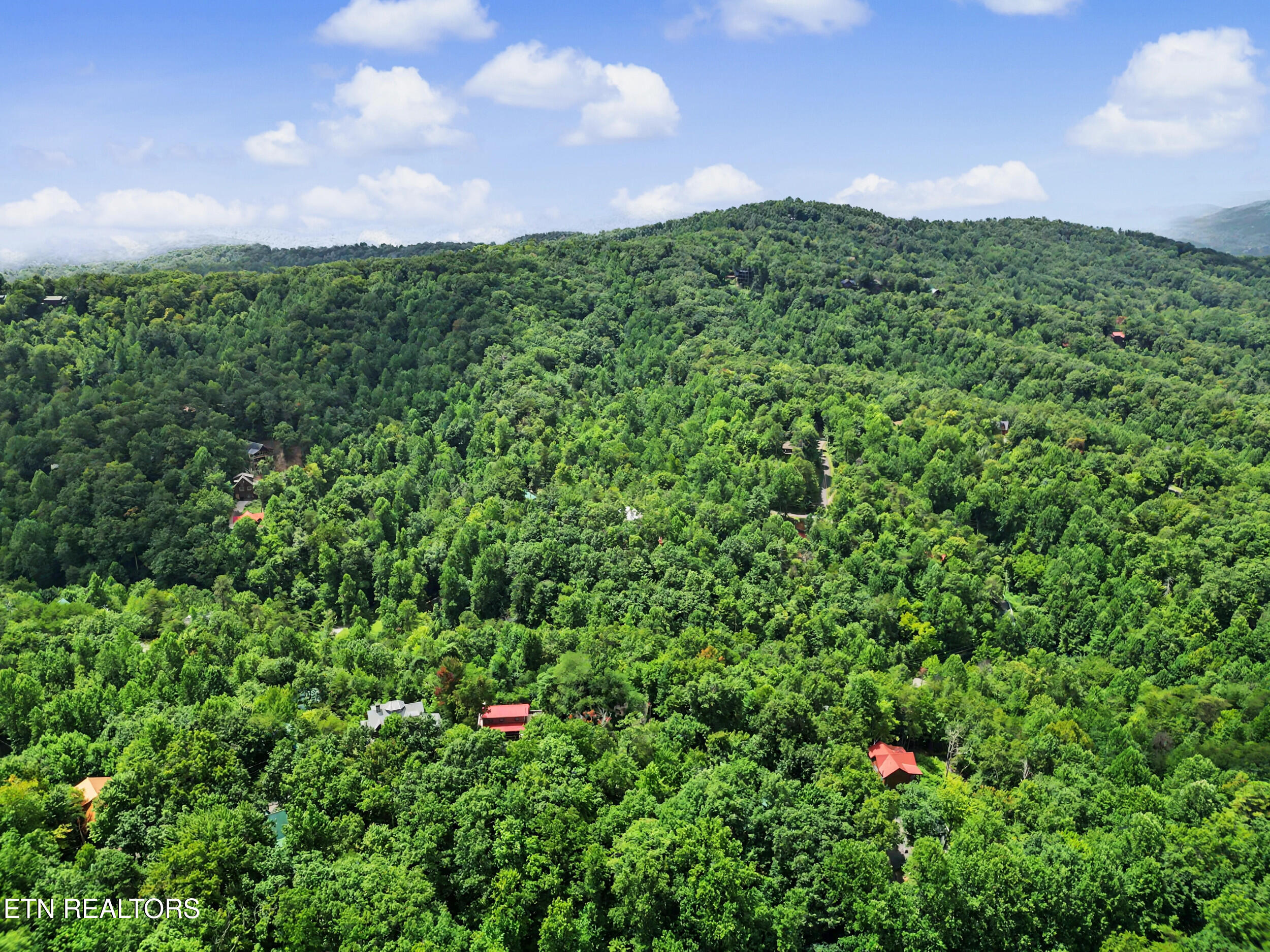 2434 N School House Gap Road Sevierville TN 37876