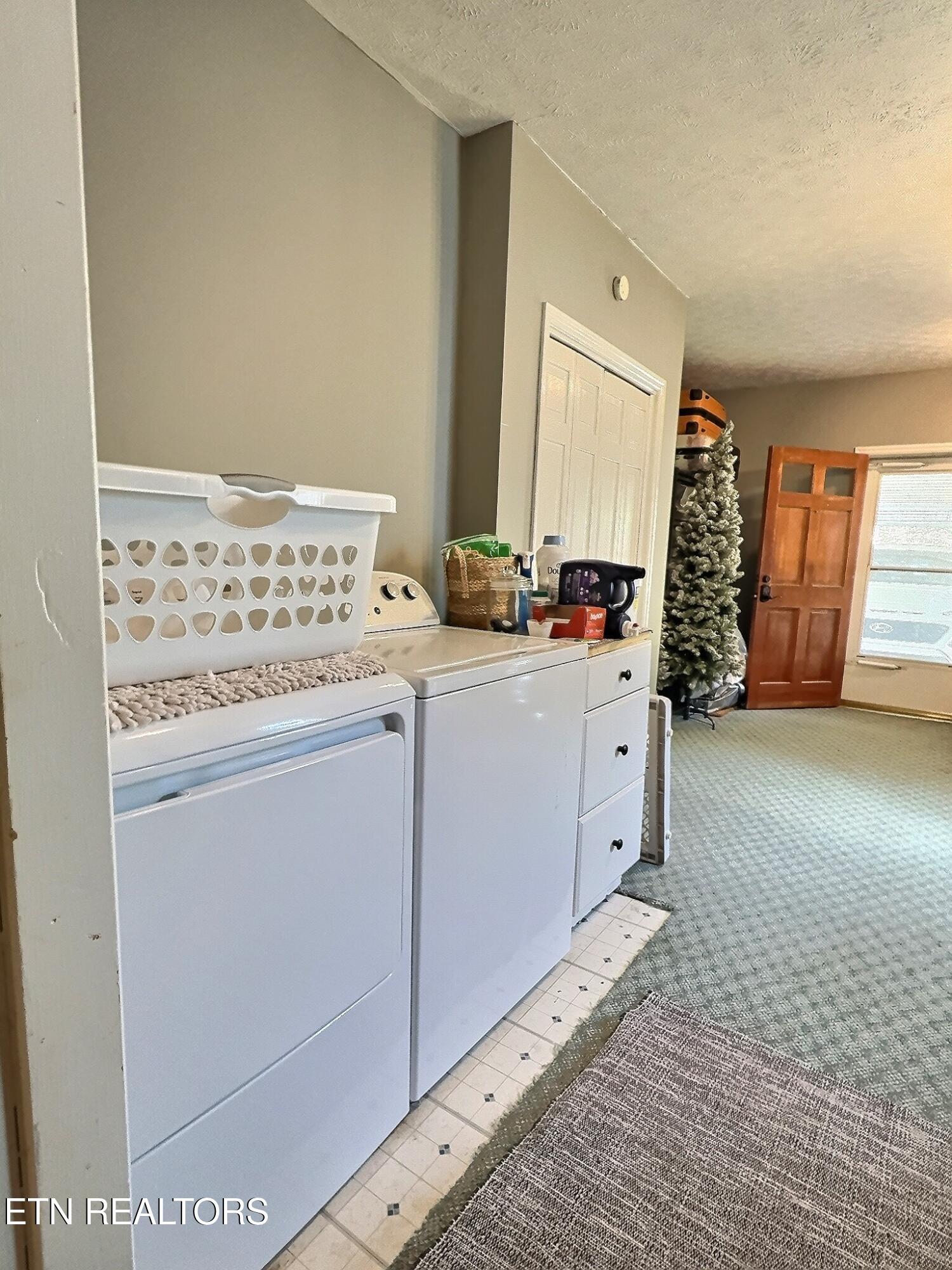 111 W Fir Street Lafollette TN 37766