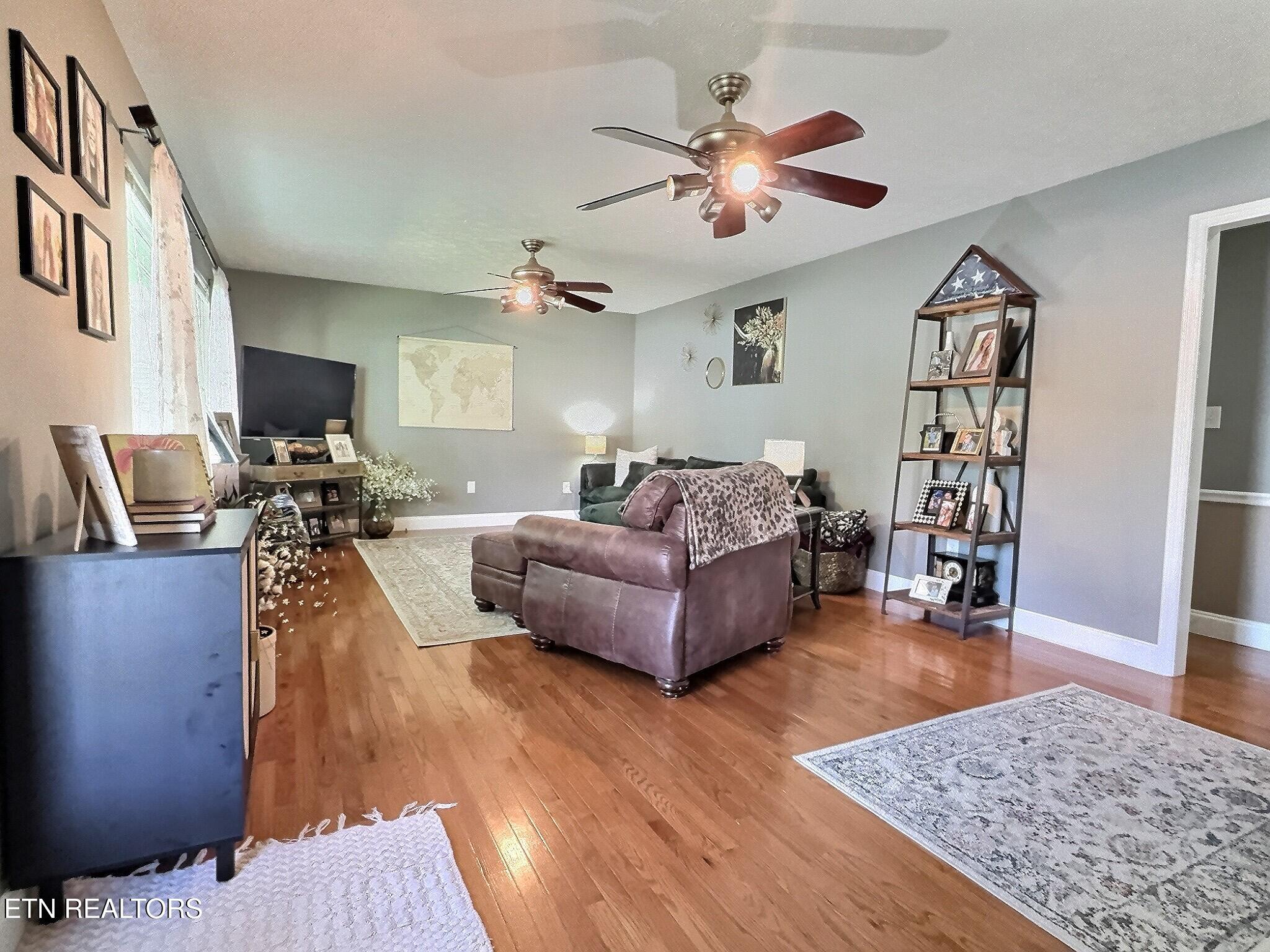 111 W Fir Street Lafollette TN 37766