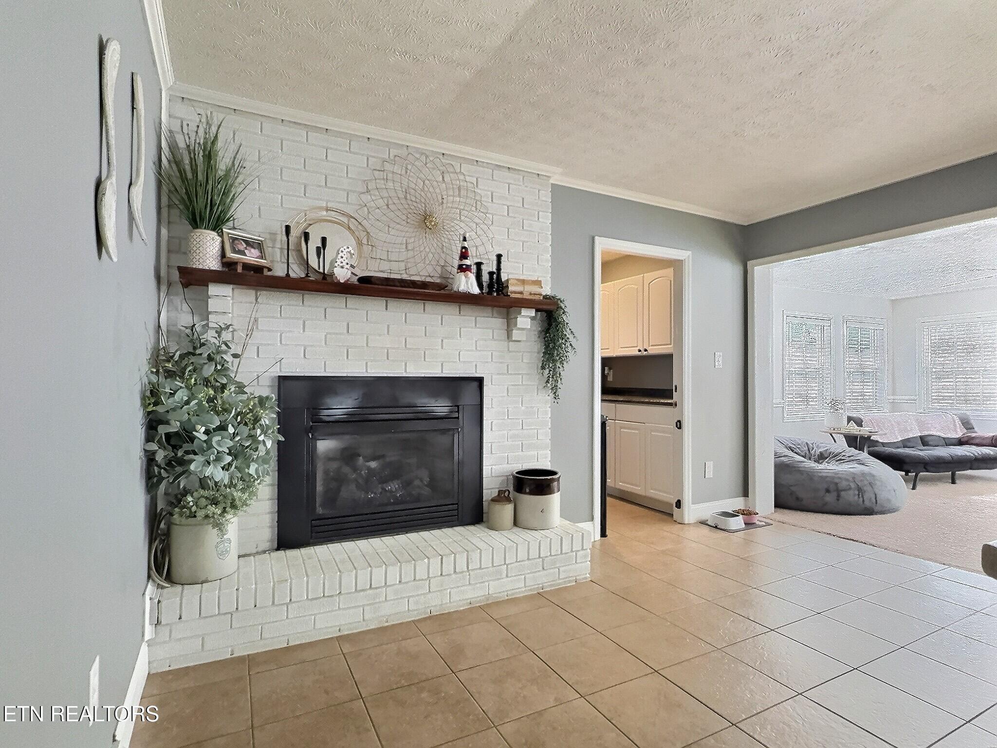 111 W Fir Street Lafollette TN 37766