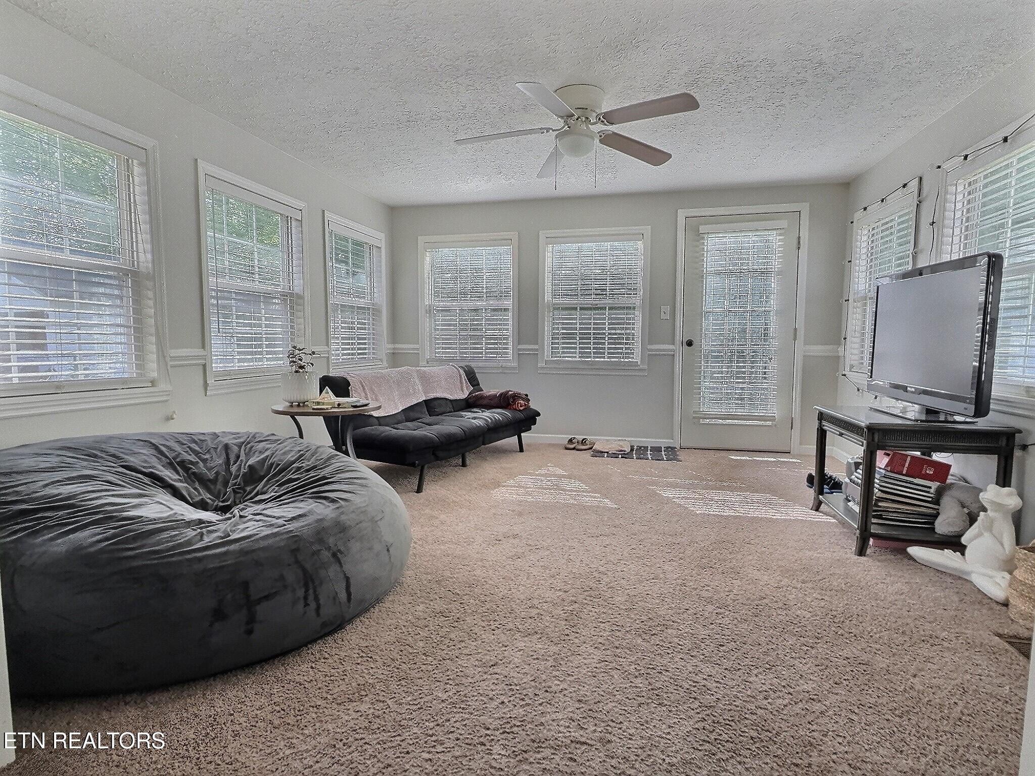 111 W Fir Street Lafollette TN 37766