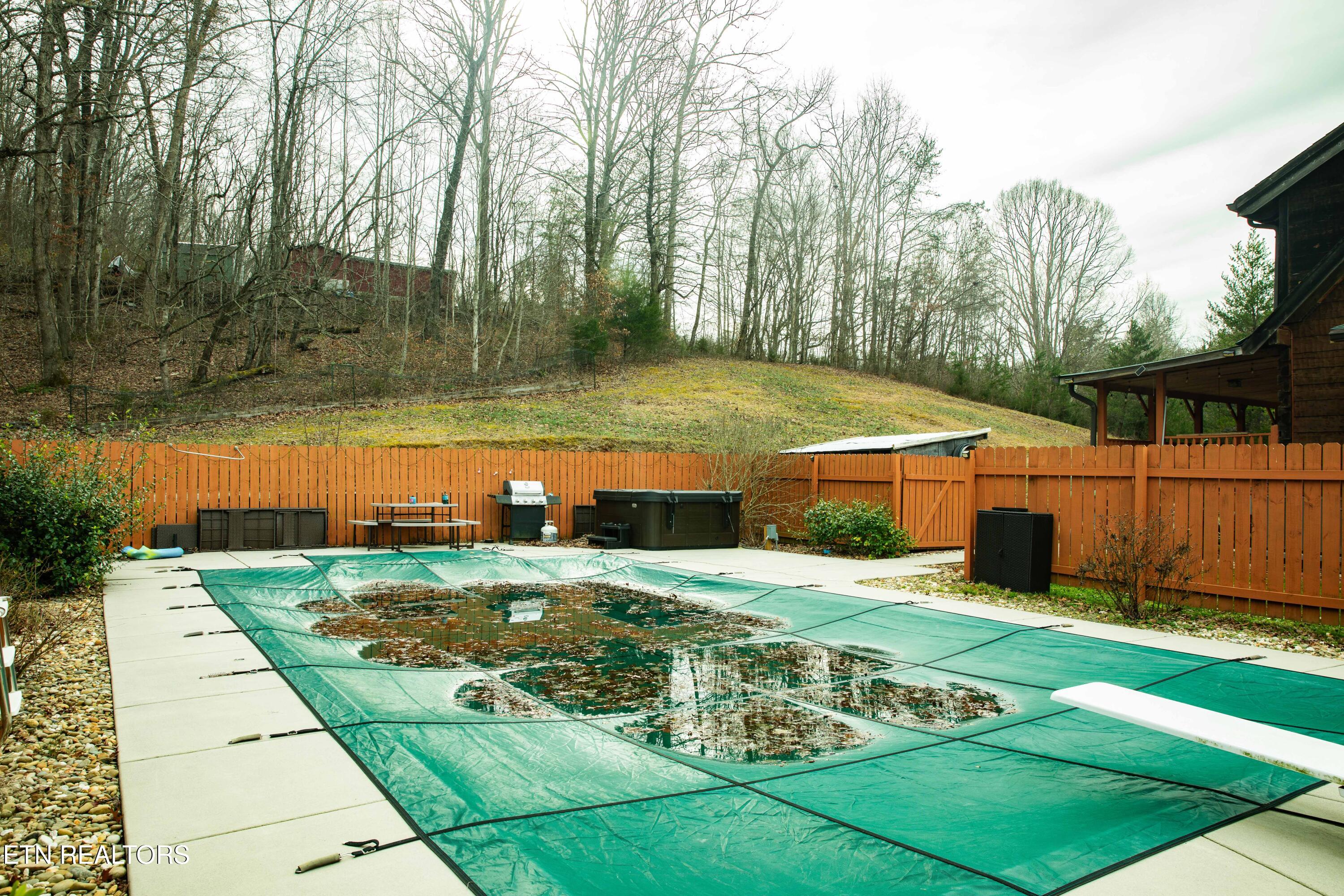 411 Cole Hollow Road New Tazewell TN 37825