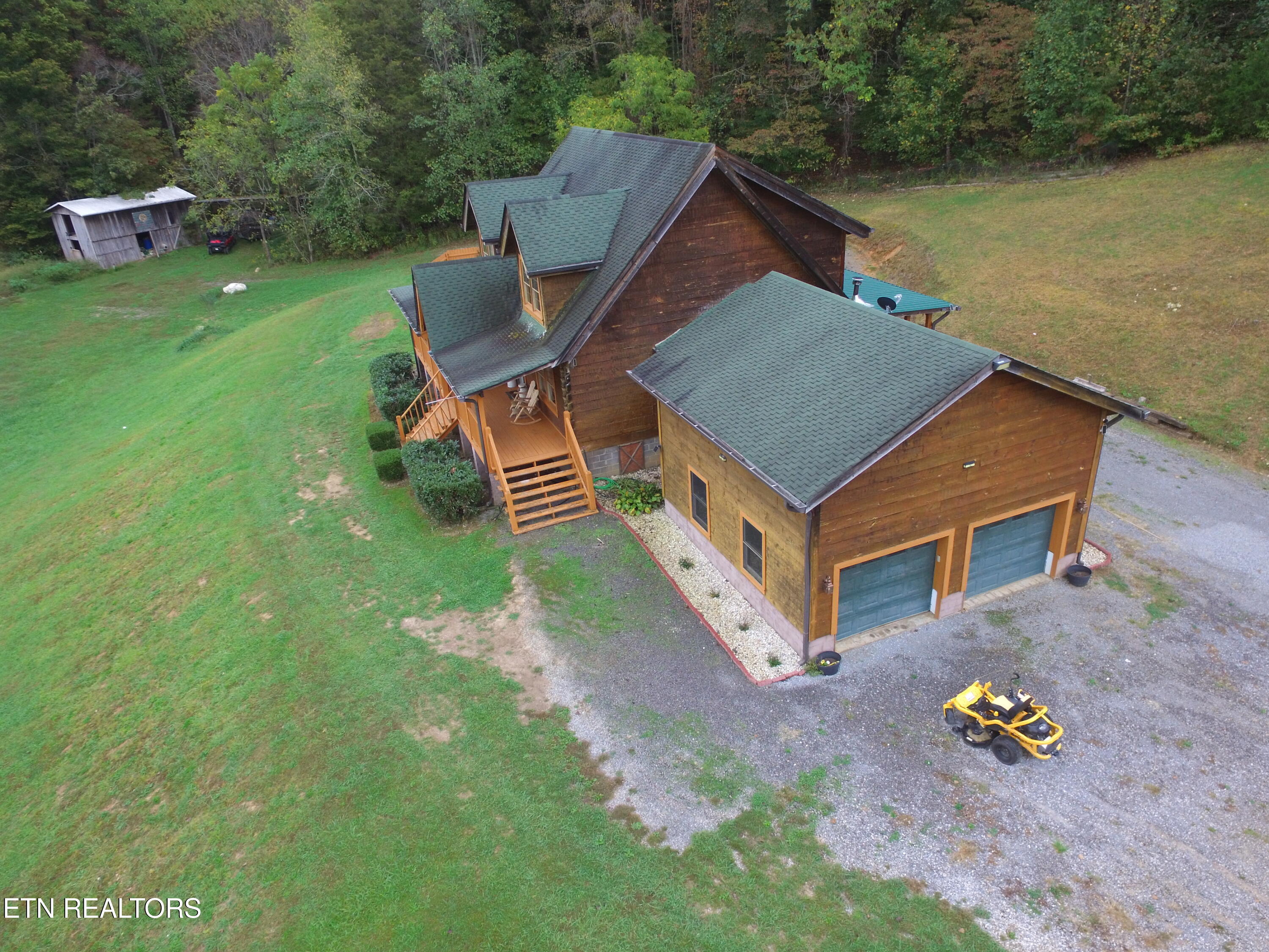 411 Cole Hollow Road New Tazewell TN 37825