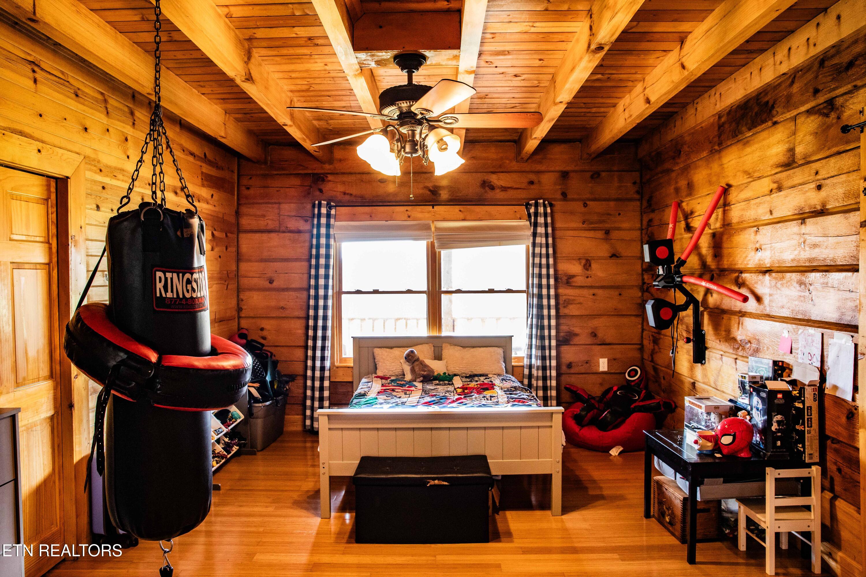 411 Cole Hollow Road New Tazewell TN 37825