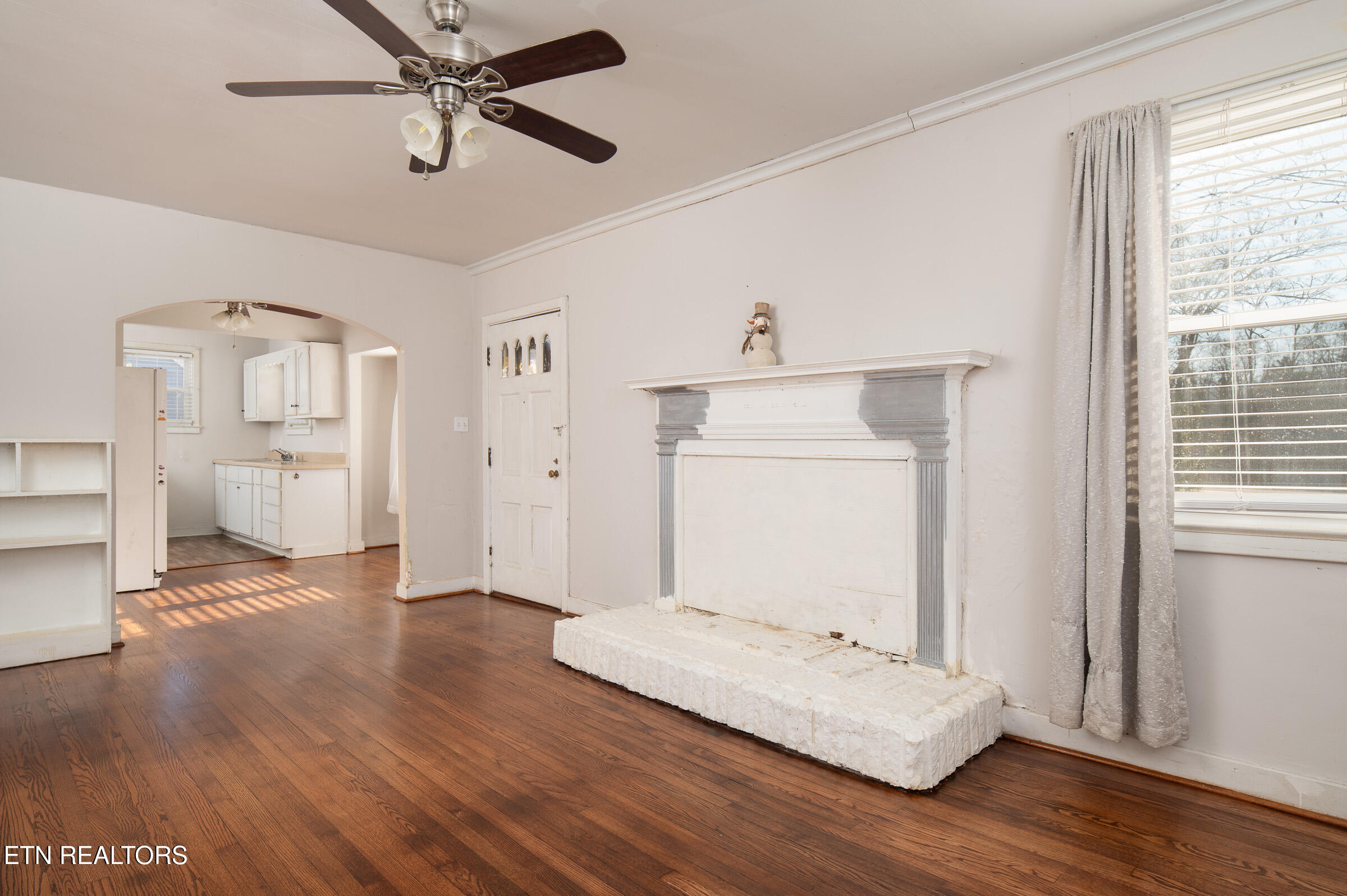 313 Colonial Drive Knoxville TN 37920