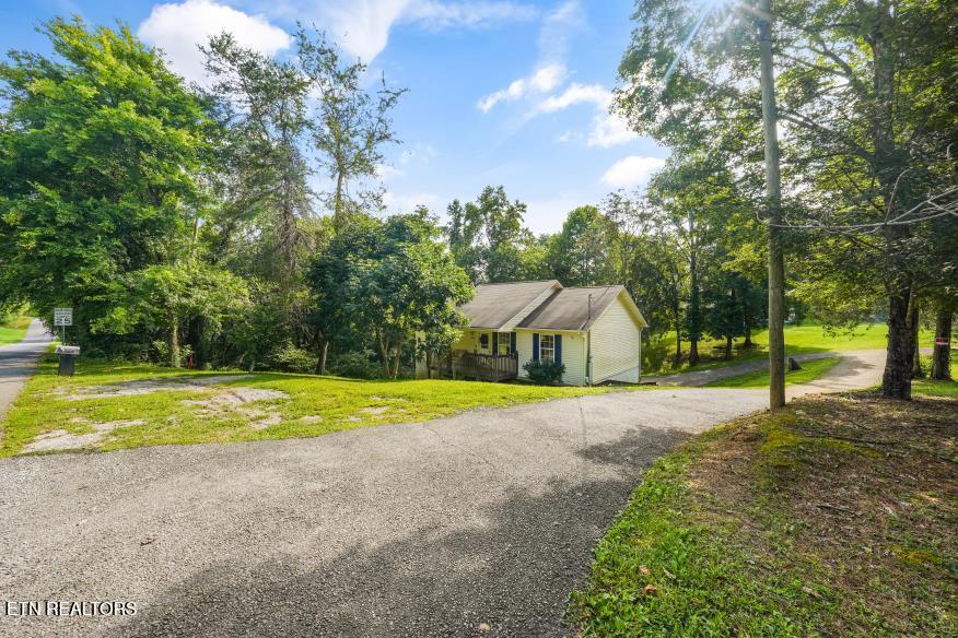 2208 Island Boulevard Sevierville TN 37876