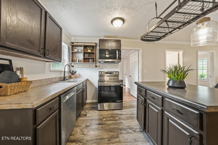 2208 Island Boulevard Sevierville TN 37876