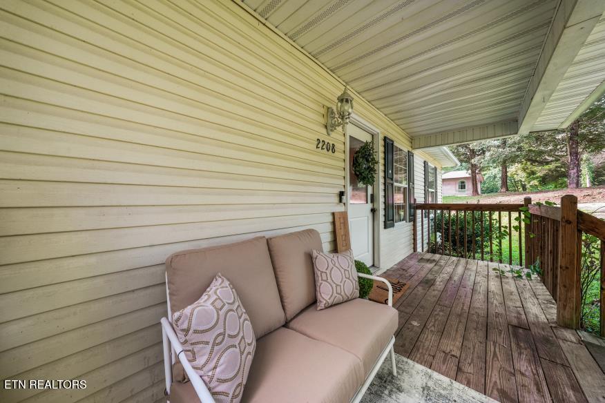 2208 Island Boulevard Sevierville TN 37876