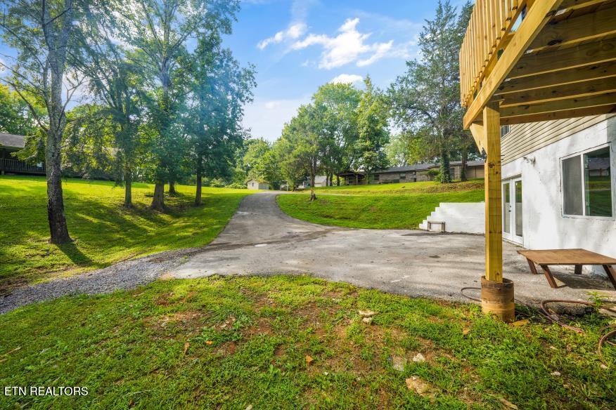 2208 Island Boulevard Sevierville TN 37876
