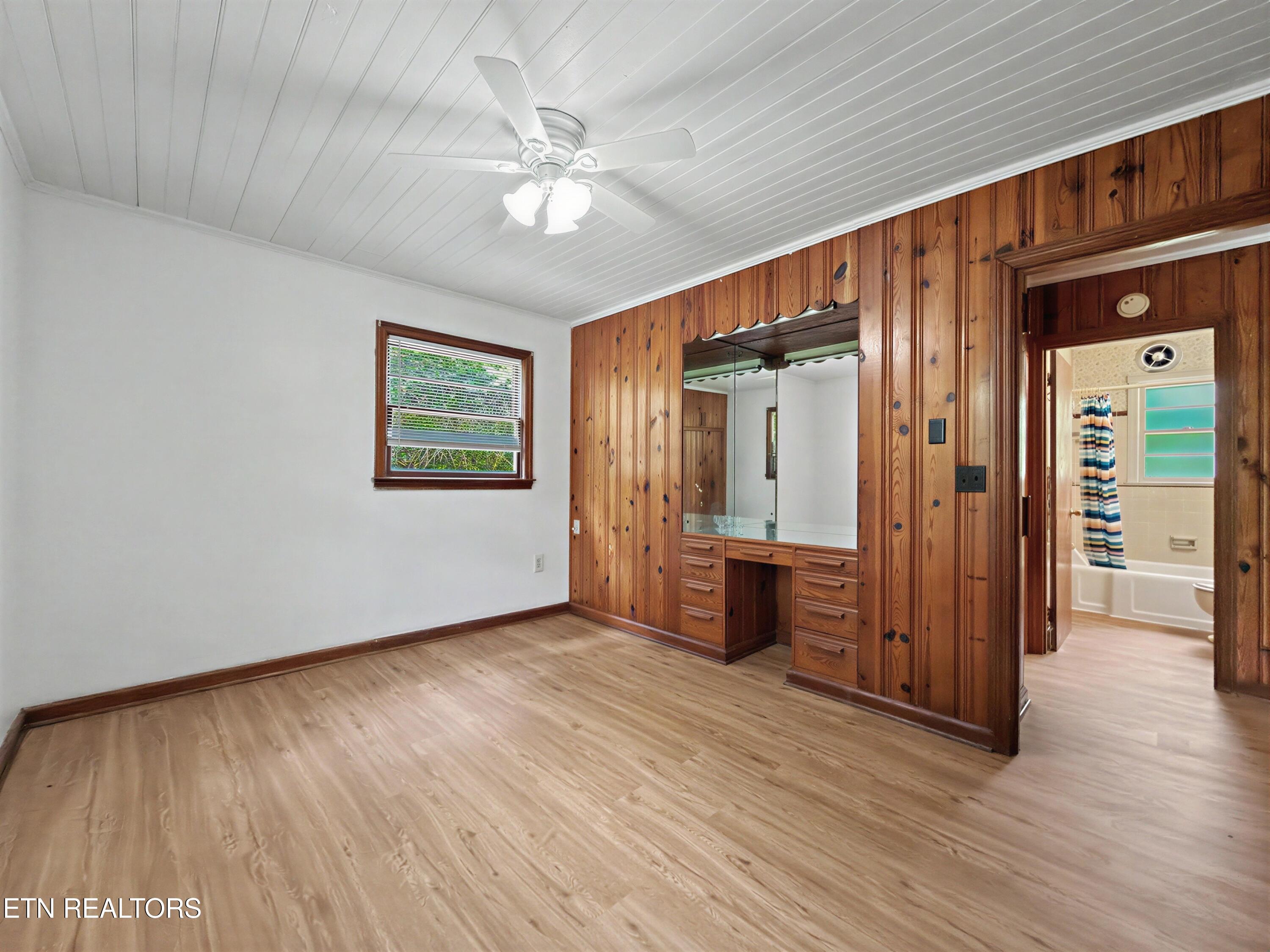 1109 Tapoco Avenue Maryville TN 37801