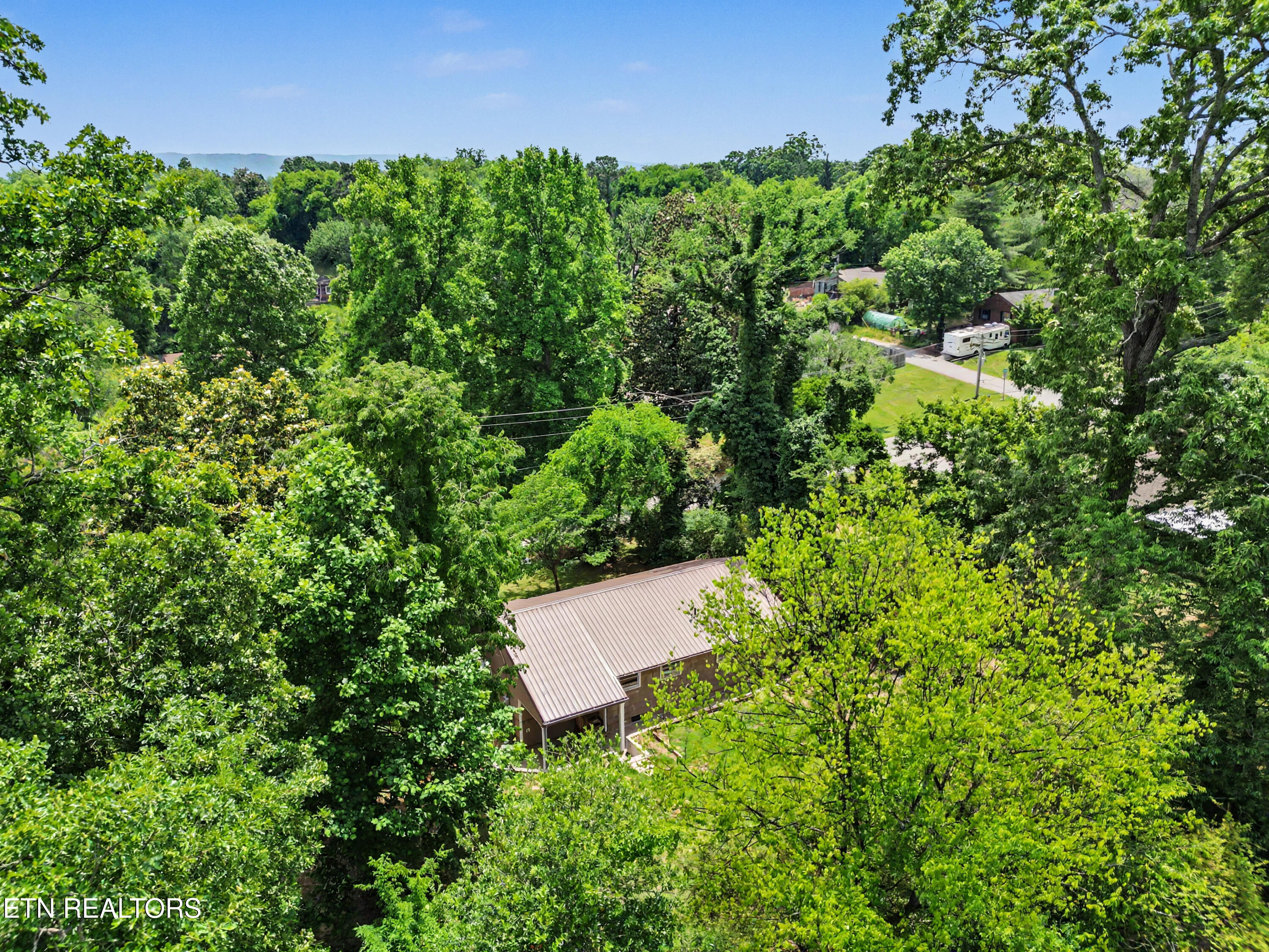 1109 Tapoco Avenue Maryville TN 37801