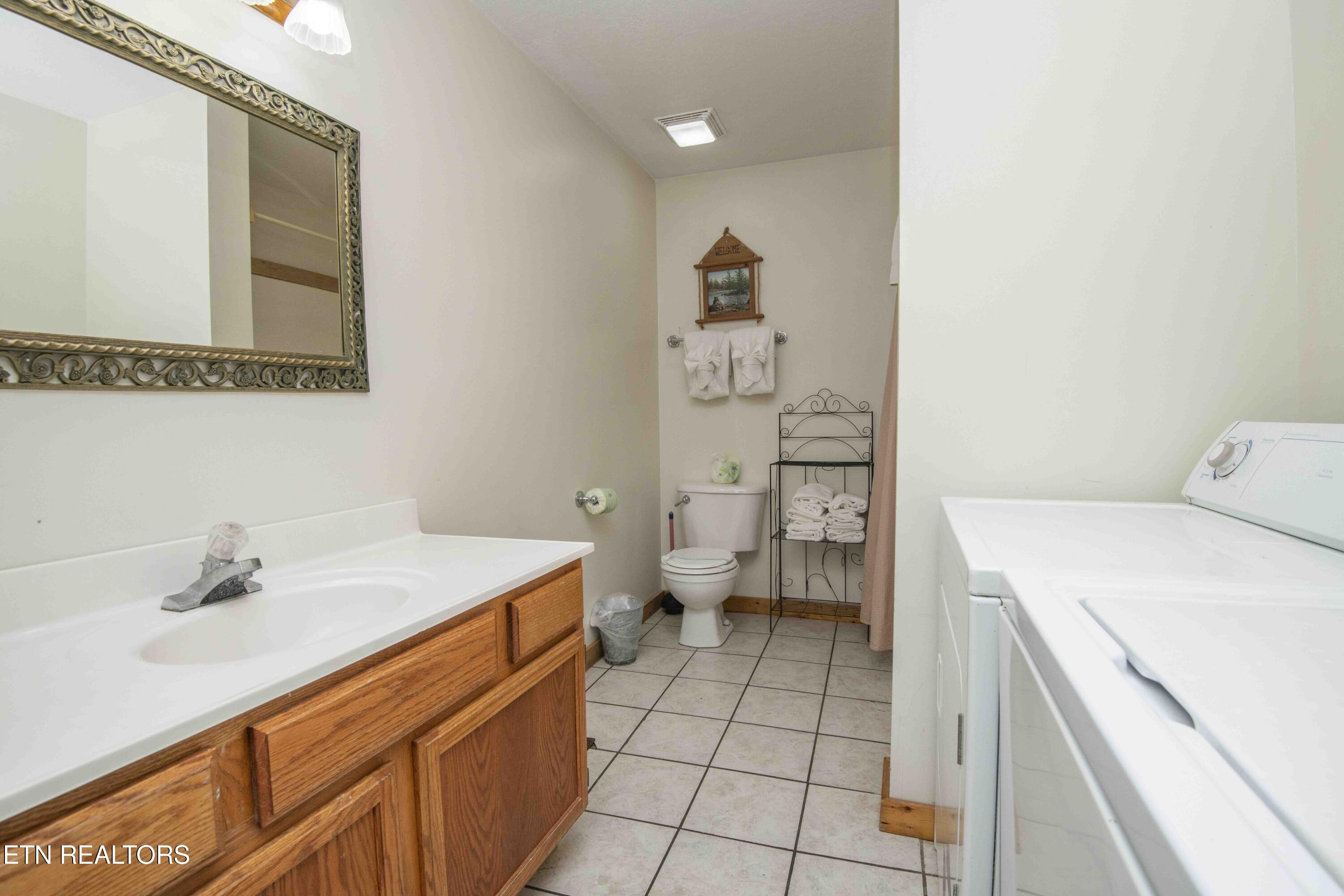 906 Lowe Valley Drive Sevierville TN 37862