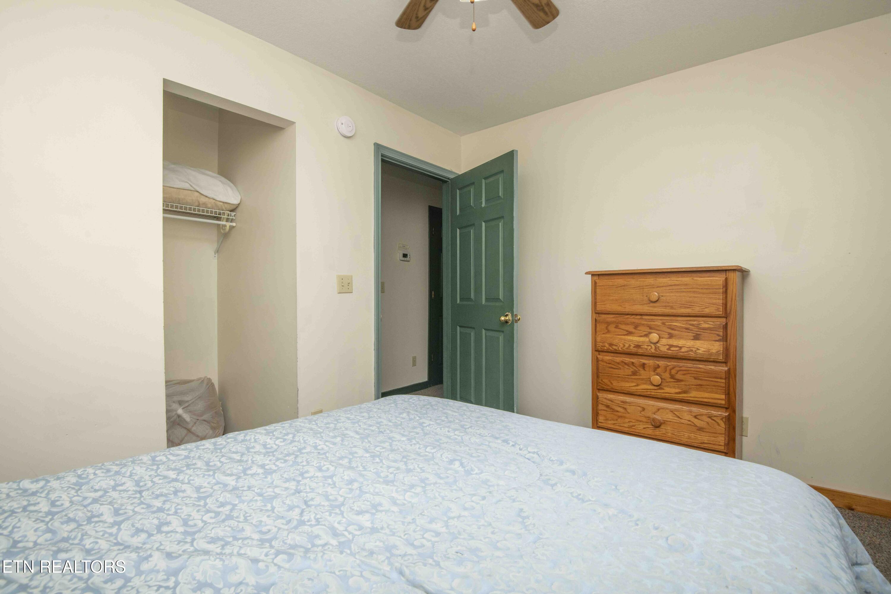 906 Lowe Valley Drive Sevierville TN 37862