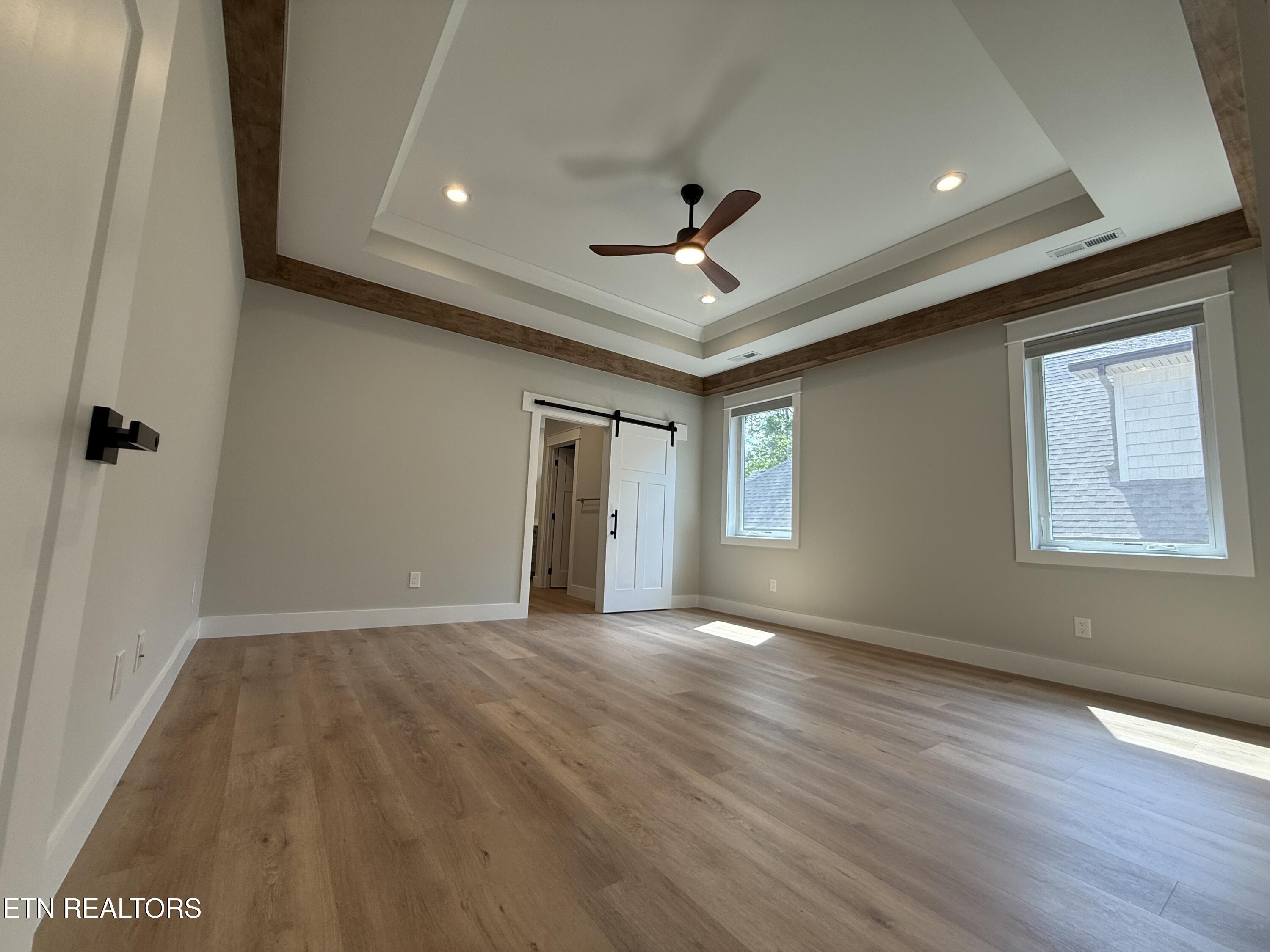 208 Ootsima Way Loudon TN 37774