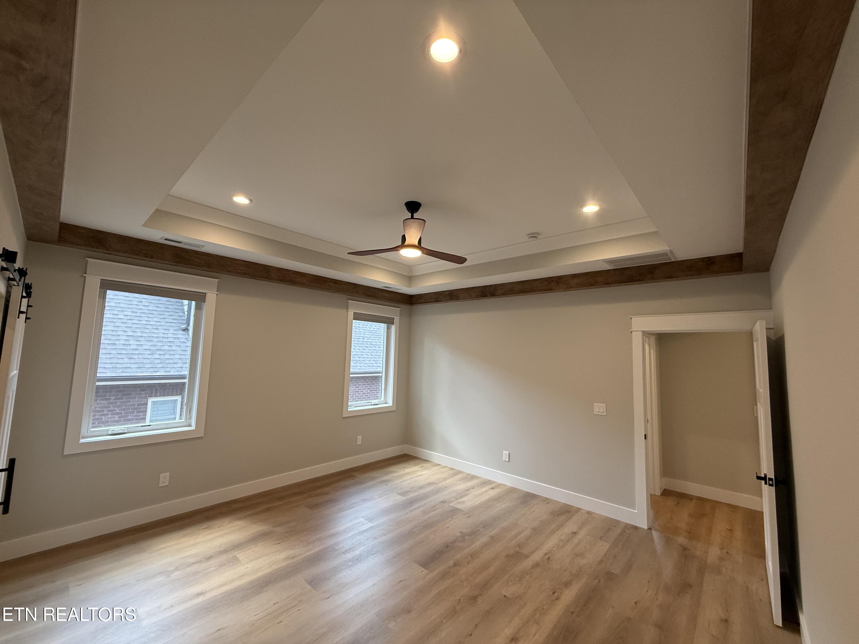 208 Ootsima Way Loudon TN 37774