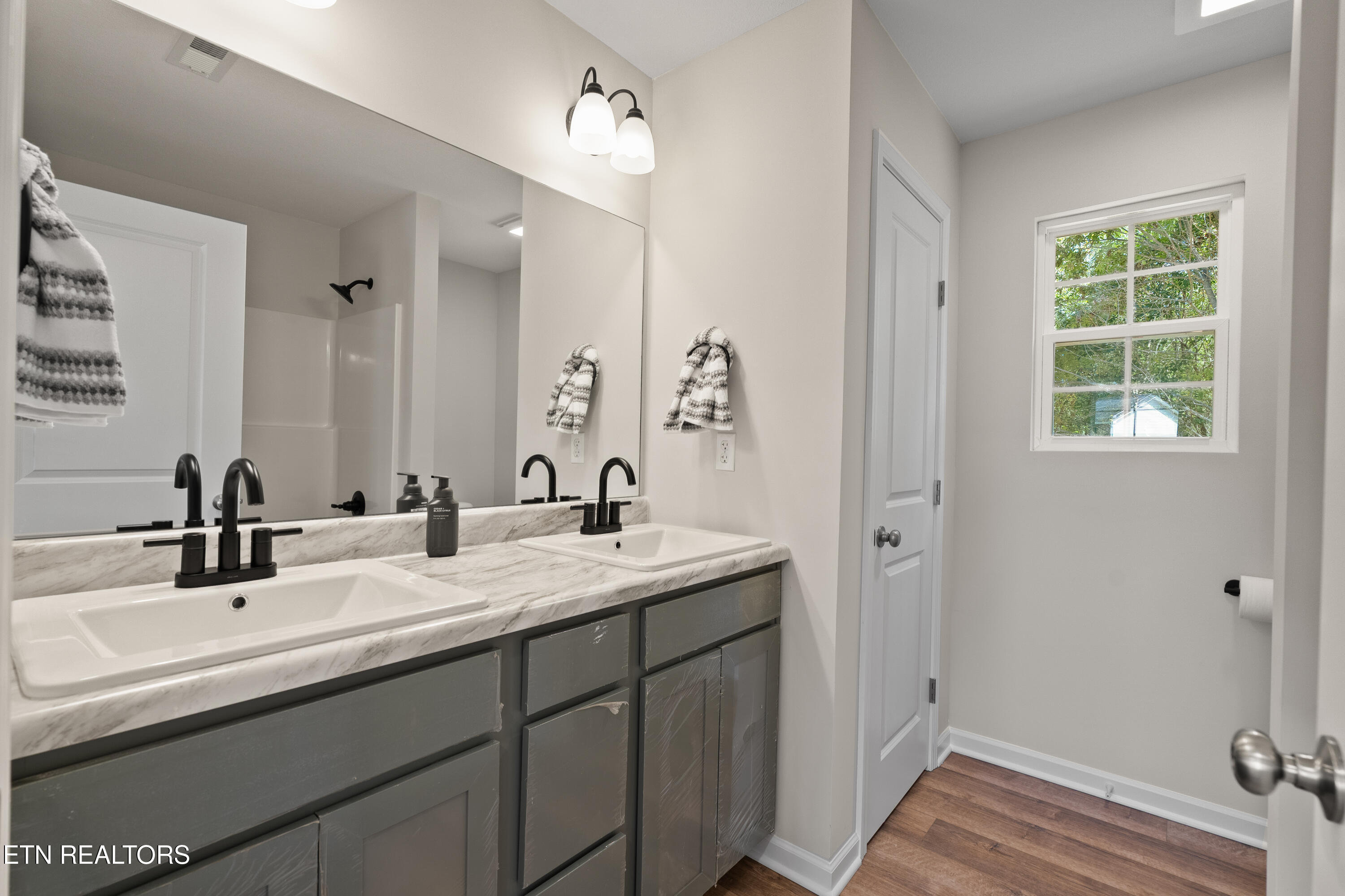 5606 Still Meadow Lane Knoxville TN 37918