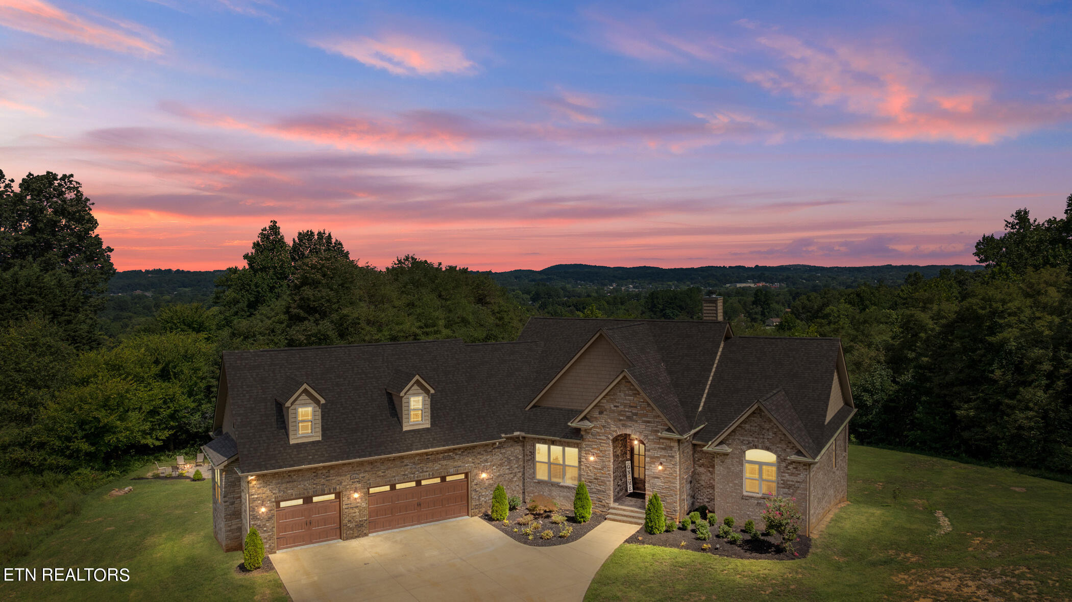 6841 Redtail Hawk Way Knoxville TN 37921