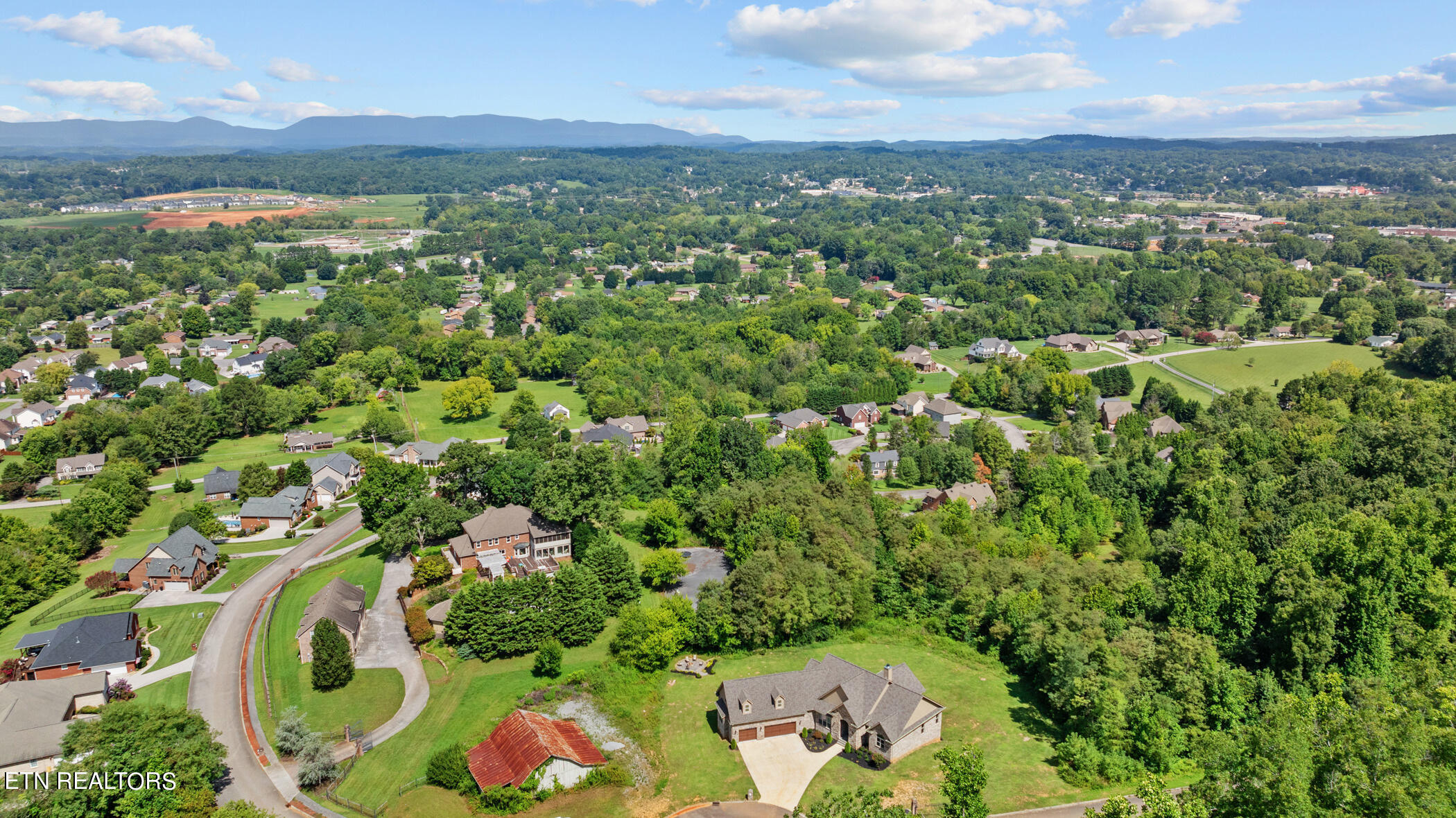 6841 Redtail Hawk Way Knoxville TN 37921