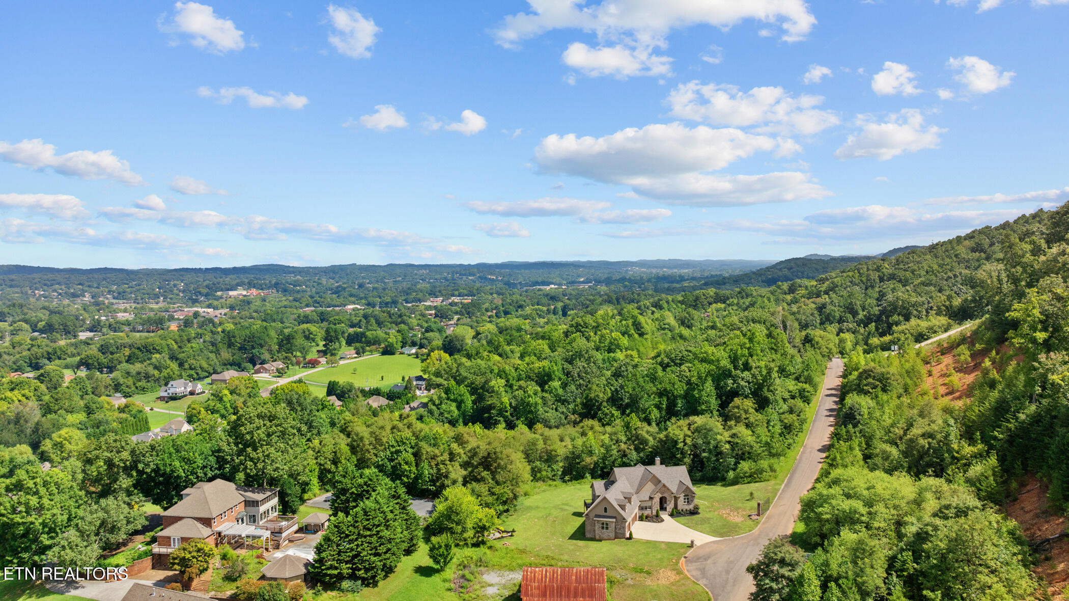 6841 Redtail Hawk Way Knoxville TN 37921