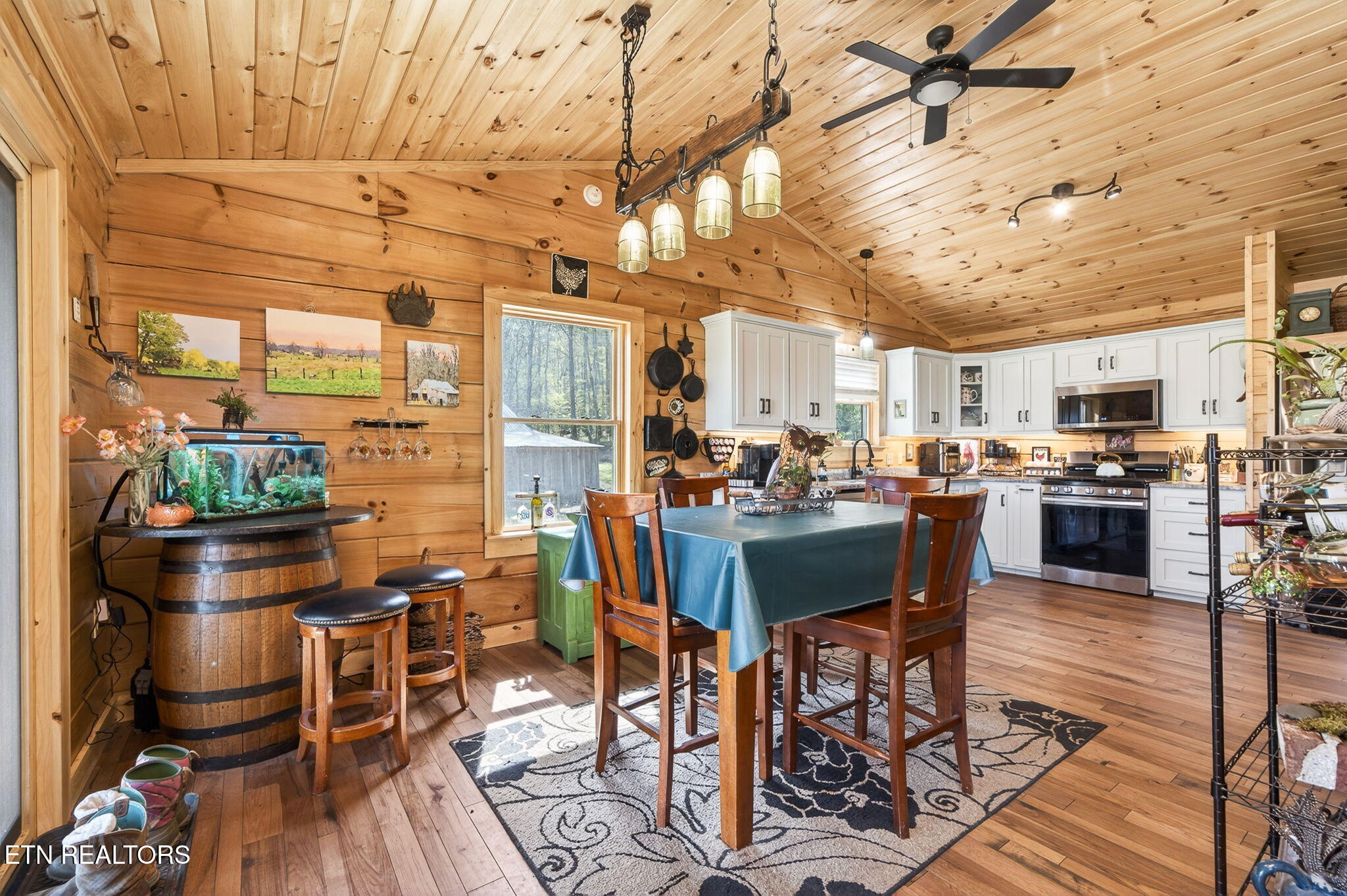 1218 Moody Road Byrdstown TN 38549