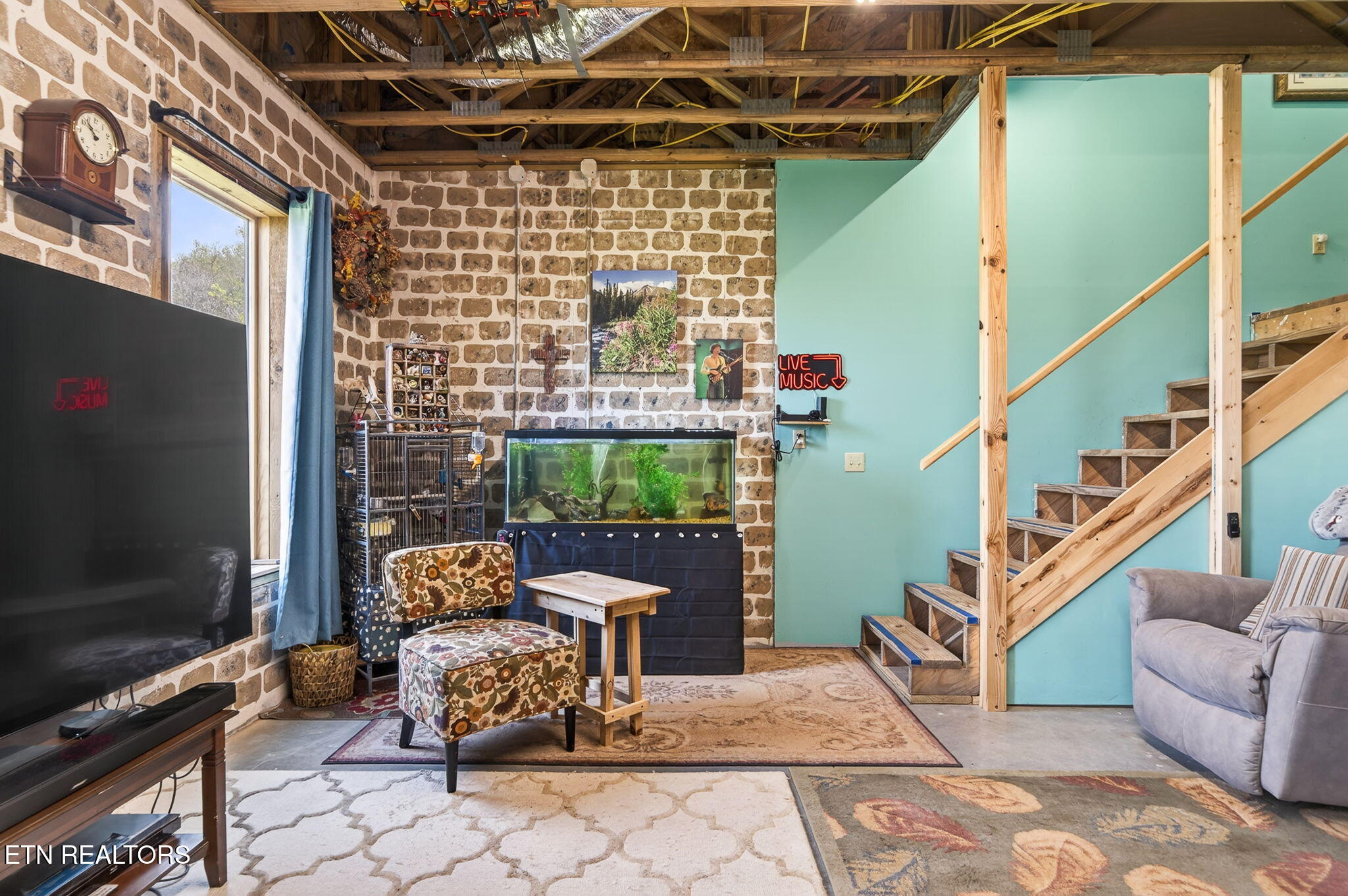 1218 Moody Road Byrdstown TN 38549