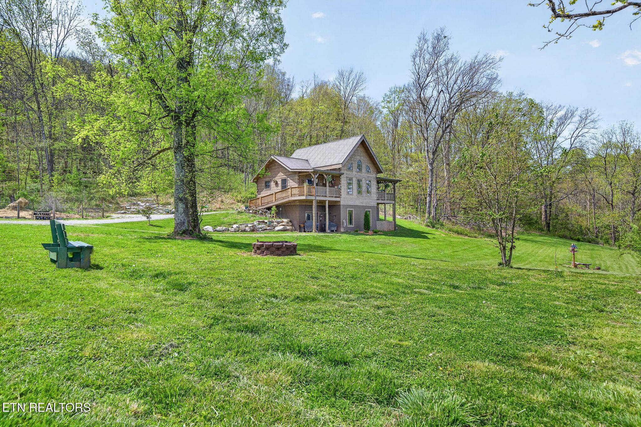 1218 Moody Road Byrdstown TN 38549