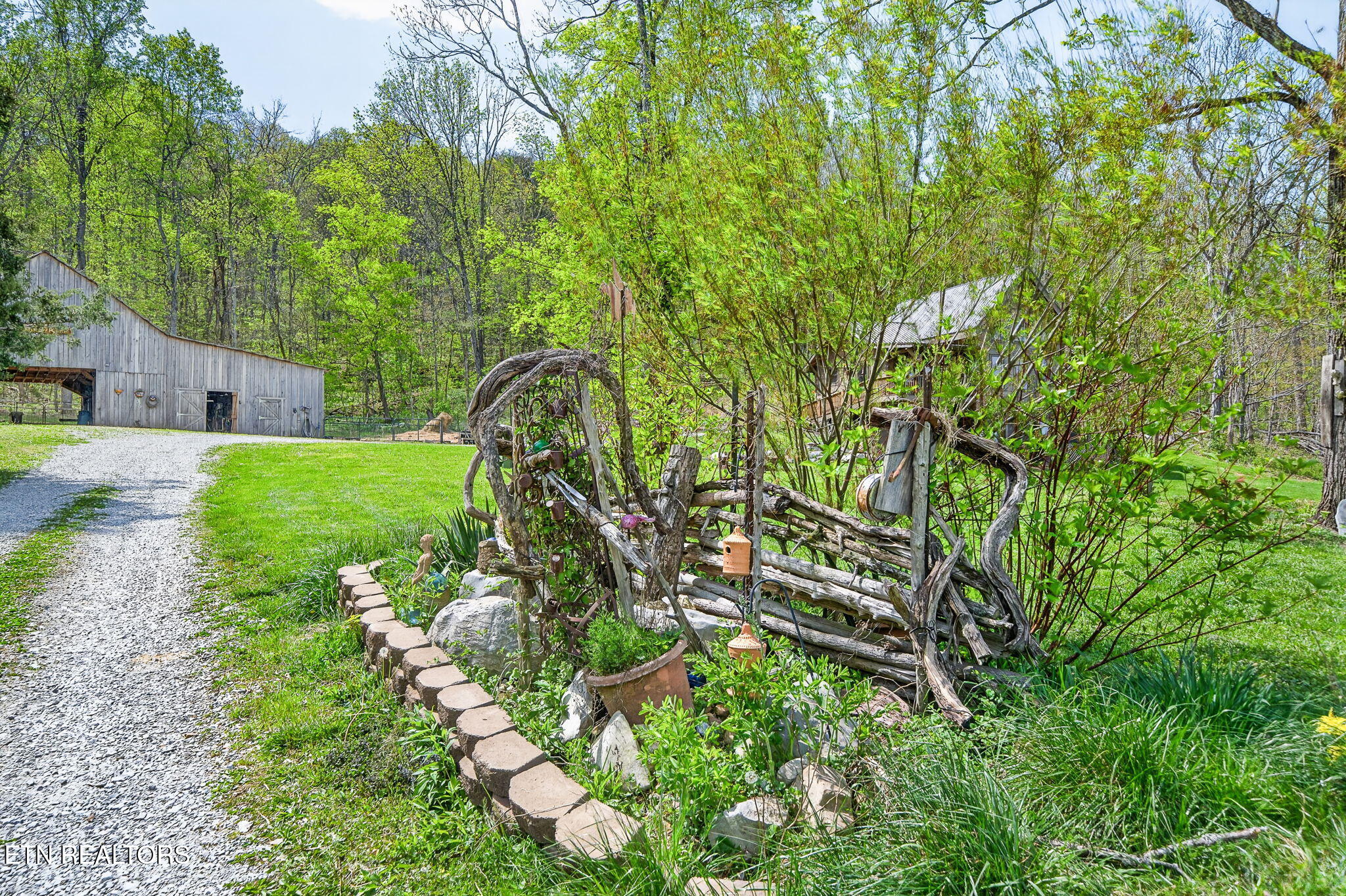 1218 Moody Road Byrdstown TN 38549