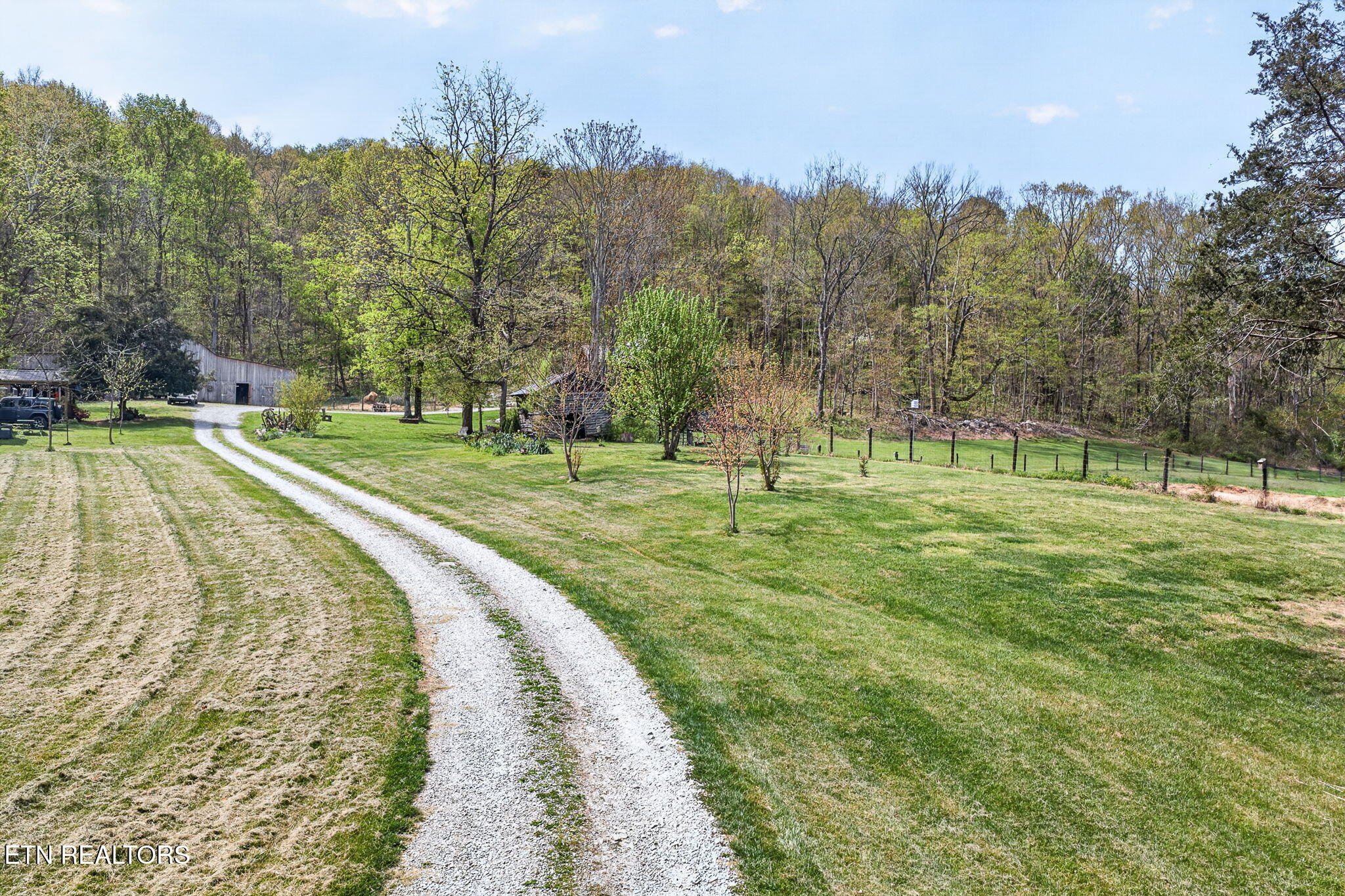 1218 Moody Road Byrdstown TN 38549