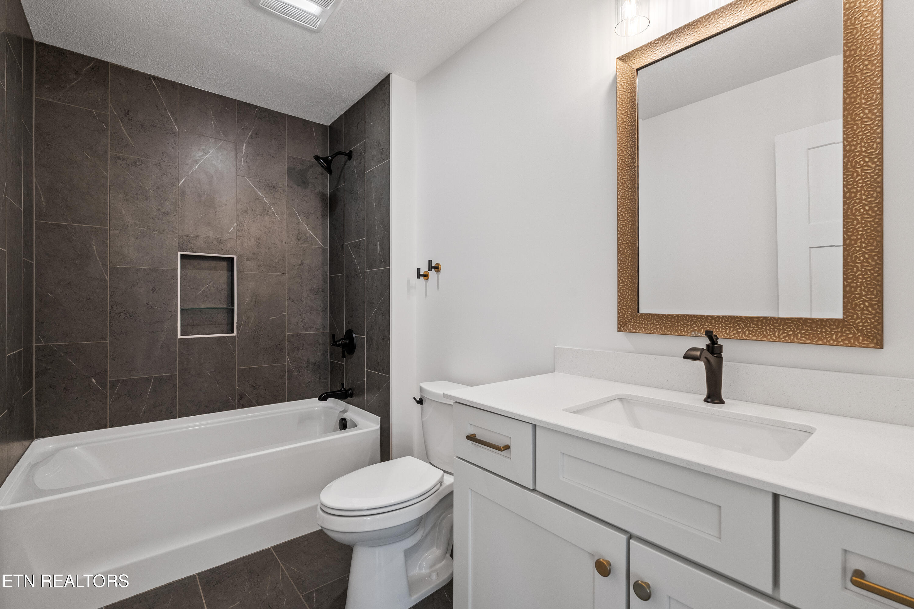 12633 Red Poppy Drive Farragut TN 37934