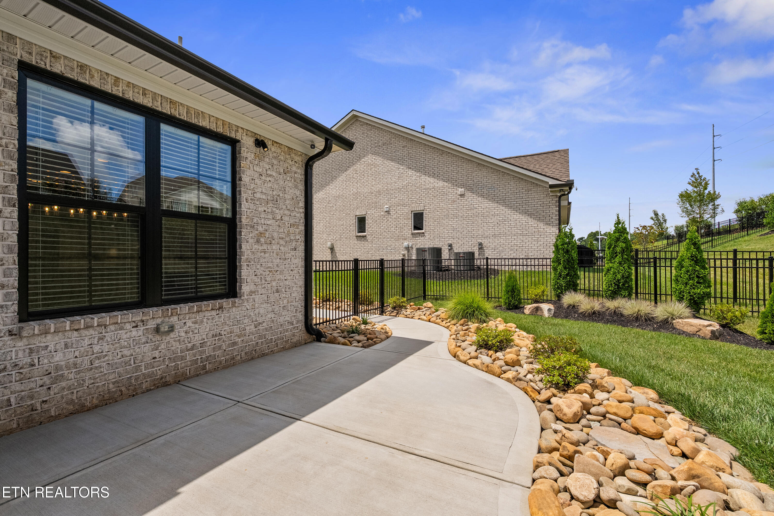 12633 Red Poppy Drive Farragut TN 37934