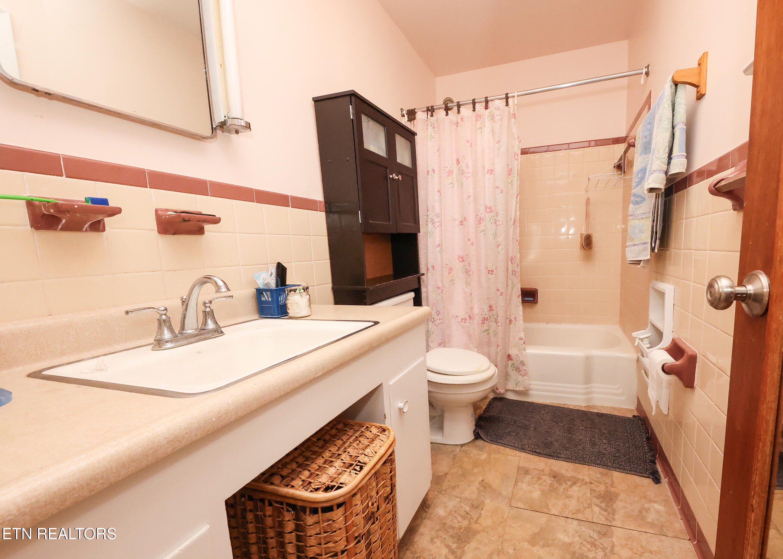 210 Louisiana Avenue Oak Ridge TN 37830
