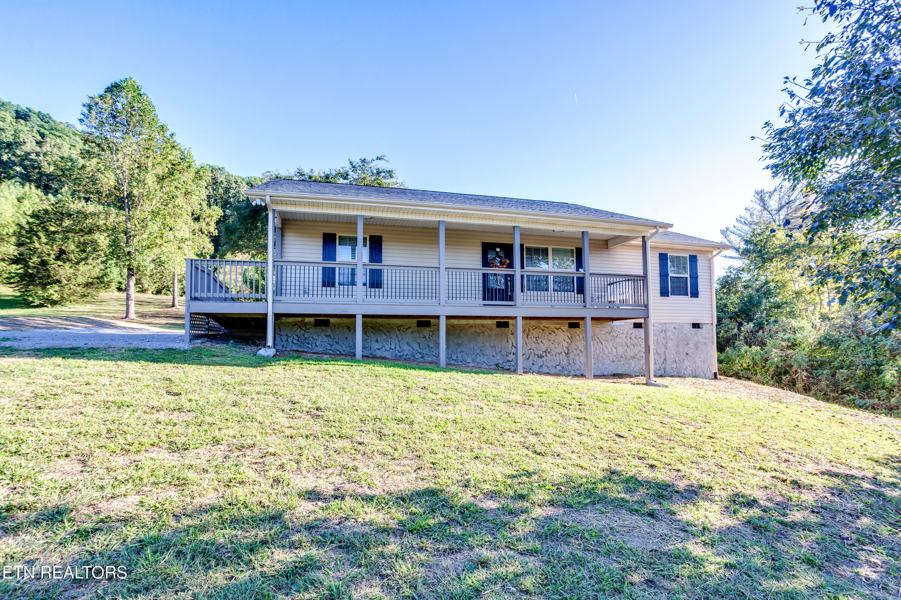 293 Lillian Lane Maynardville TN 37807
