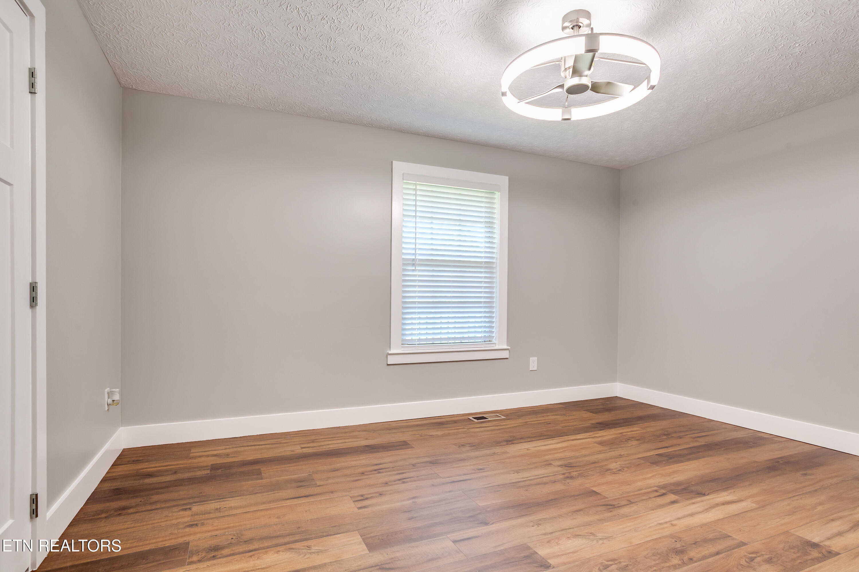 293 Lillian Lane Maynardville TN 37807