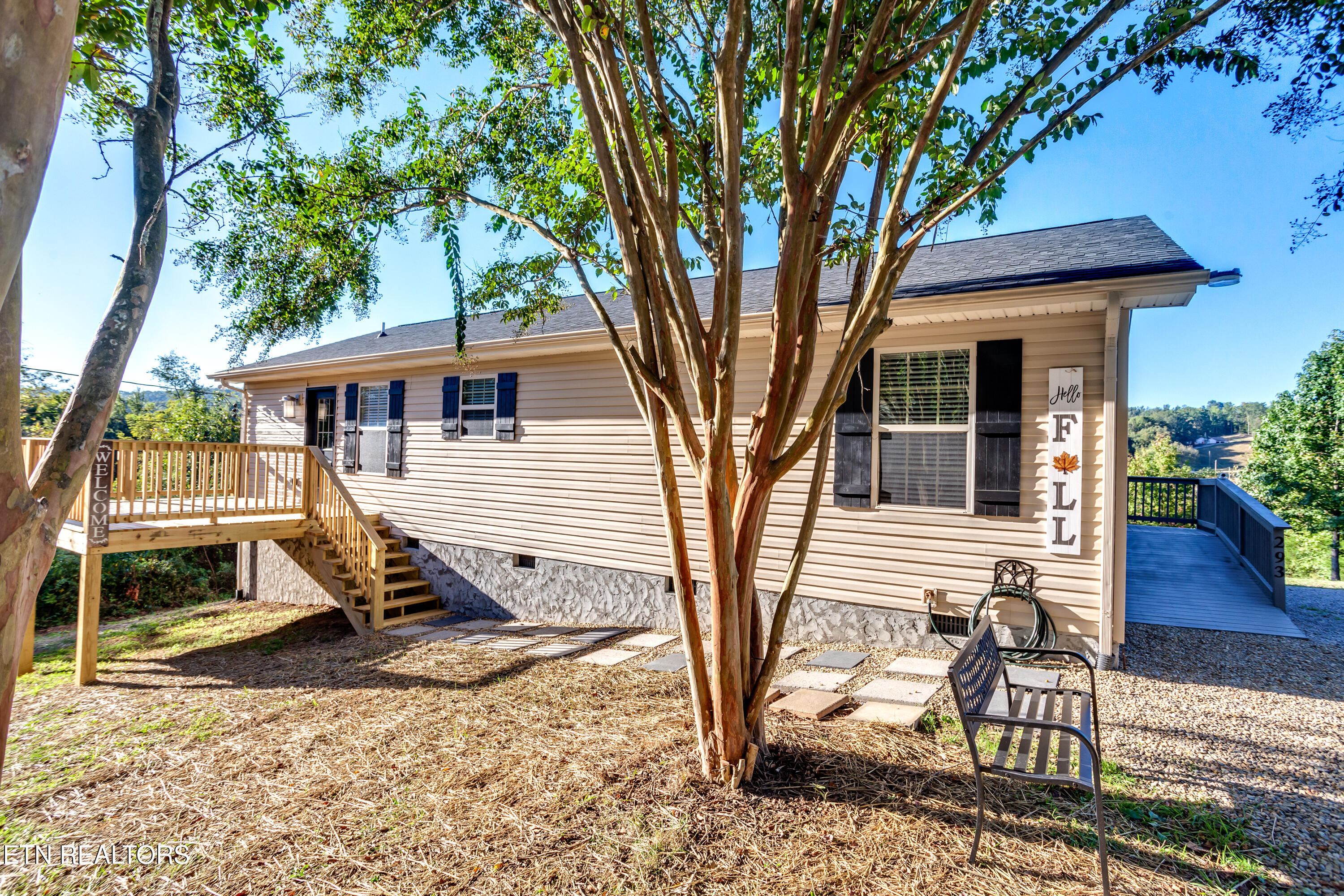 293 Lillian Lane Maynardville TN 37807