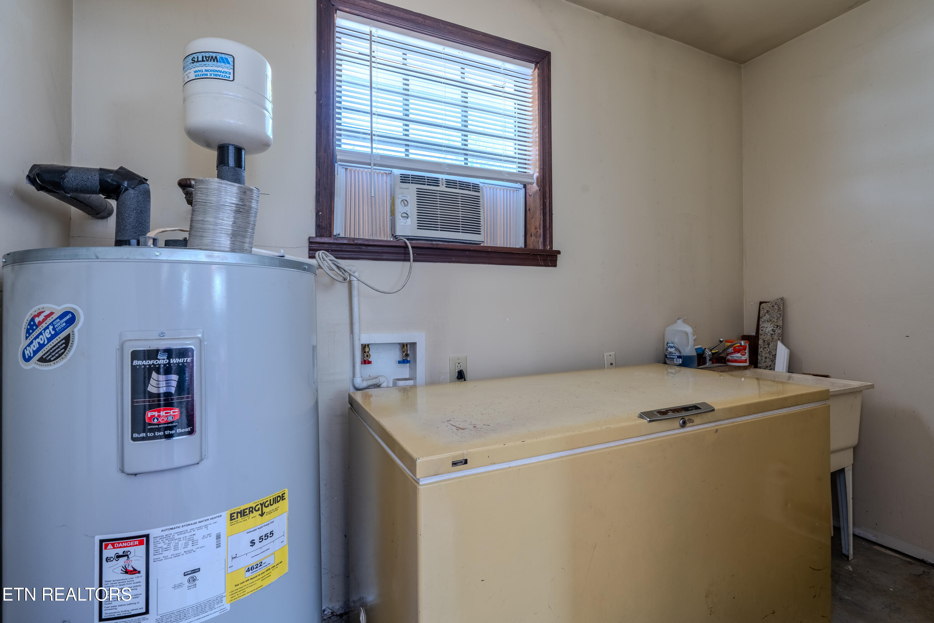 101 Sportsman Road Andersonville TN 37705