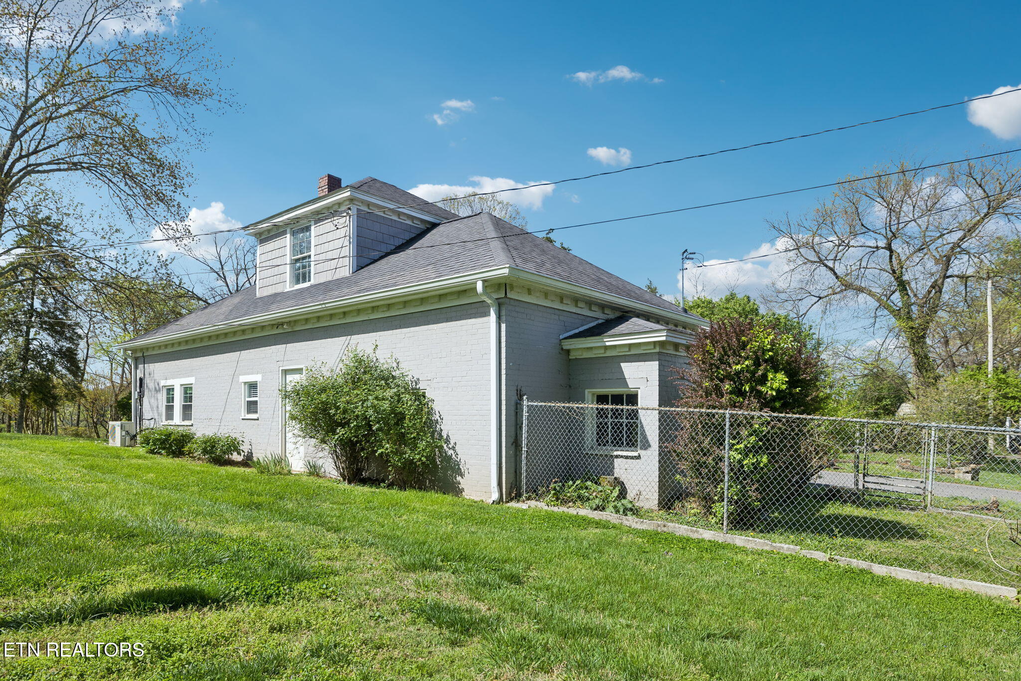 210 Clifton Heights Road Newport TN 37821