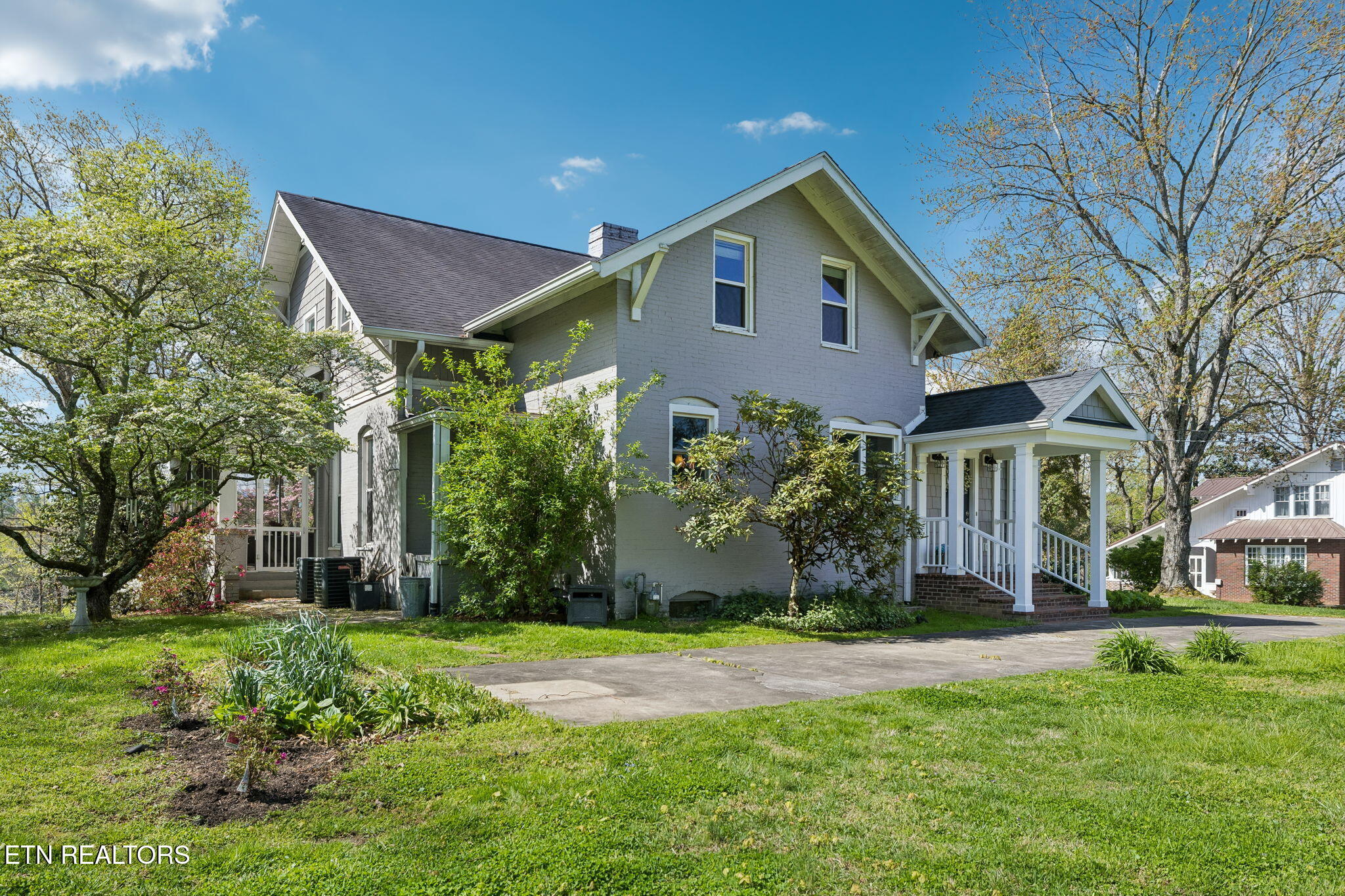 210 Clifton Heights Road Newport TN 37821