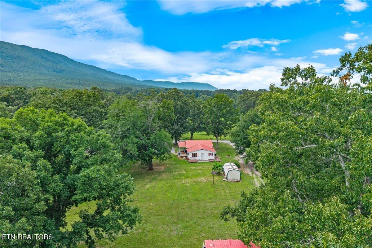 5916 Highway 30 Benton TN 37307