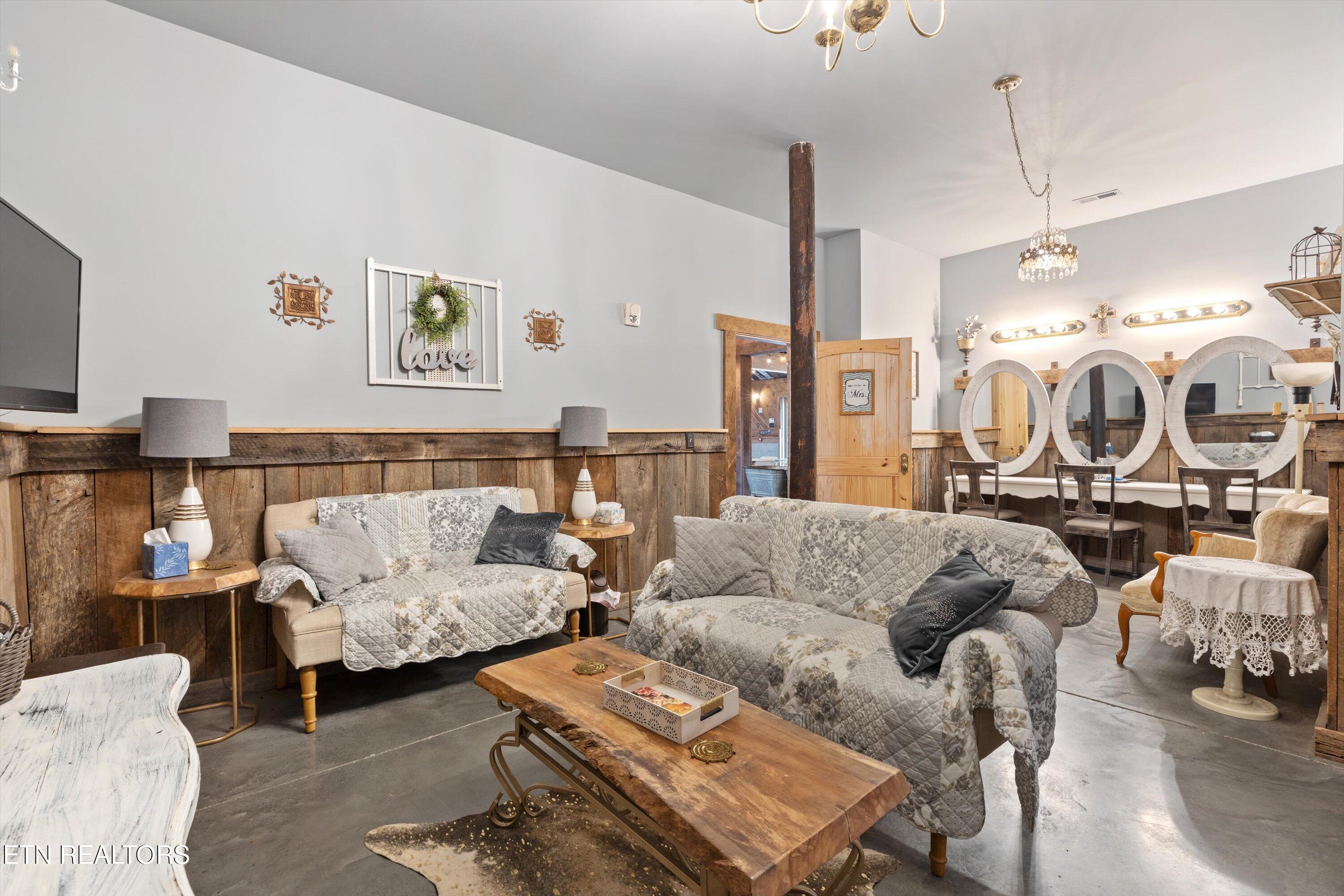 234 Marble Hill Road Friendsville TN 37737
