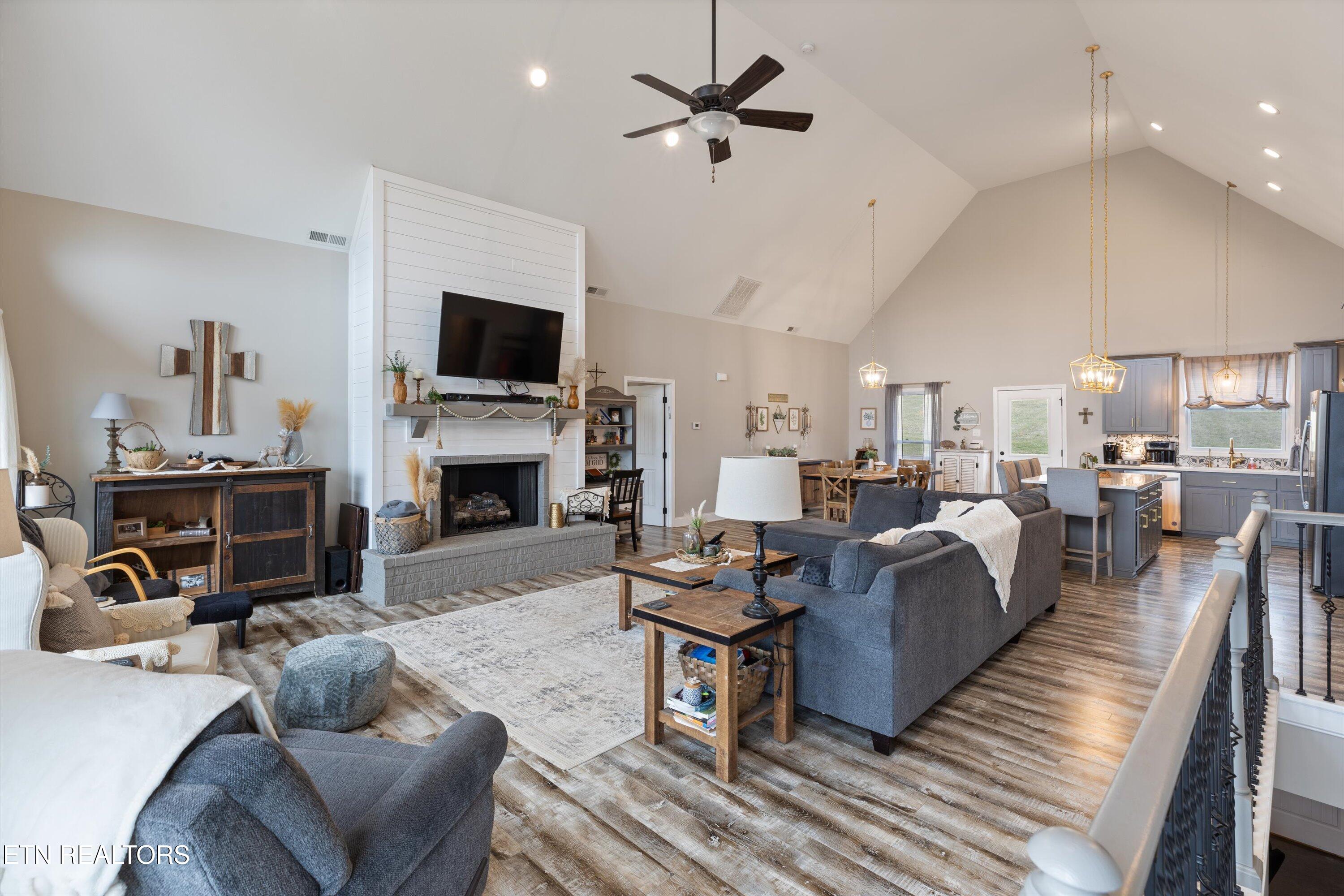 234 Marble Hill Road Friendsville TN 37737