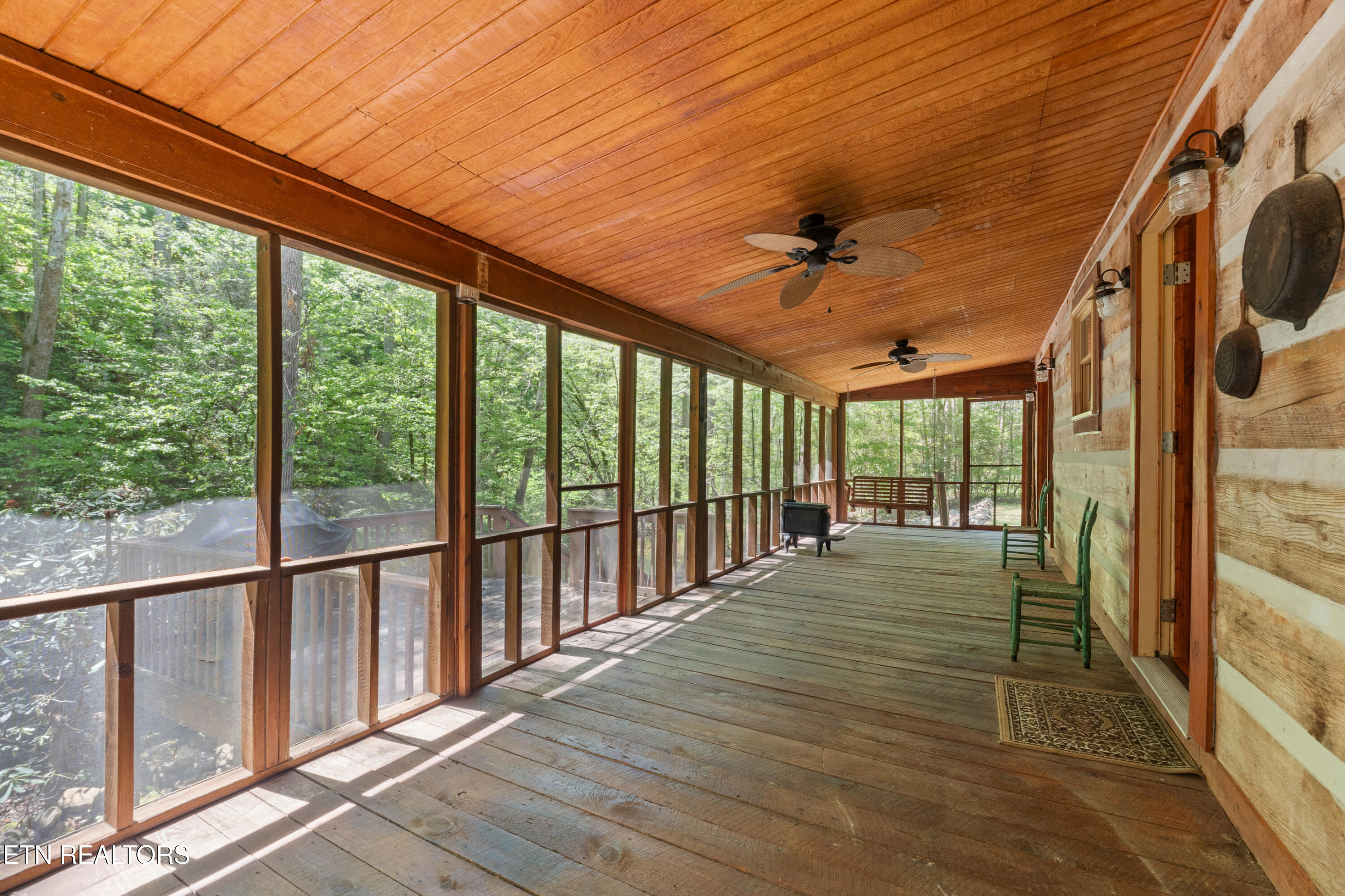 1256 E Millers Cove Road Walland TN 37886