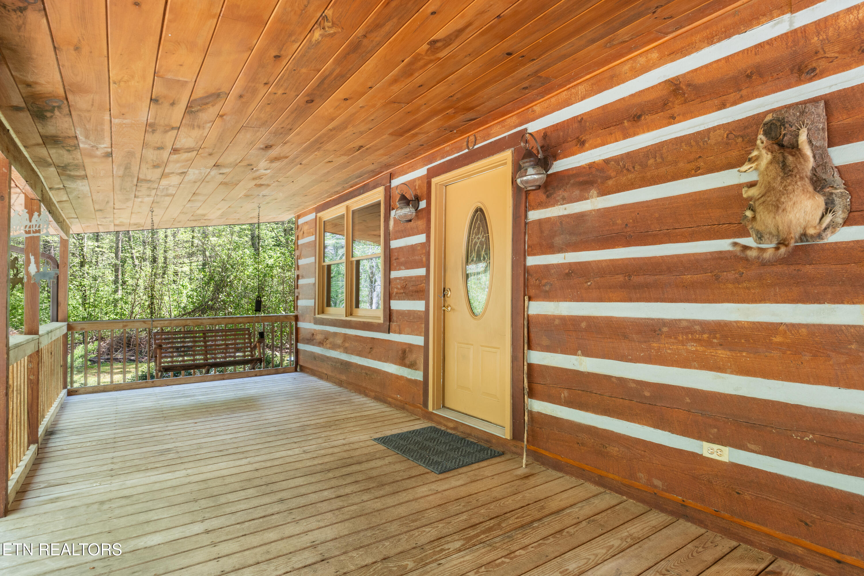 1256 E Millers Cove Road Walland TN 37886