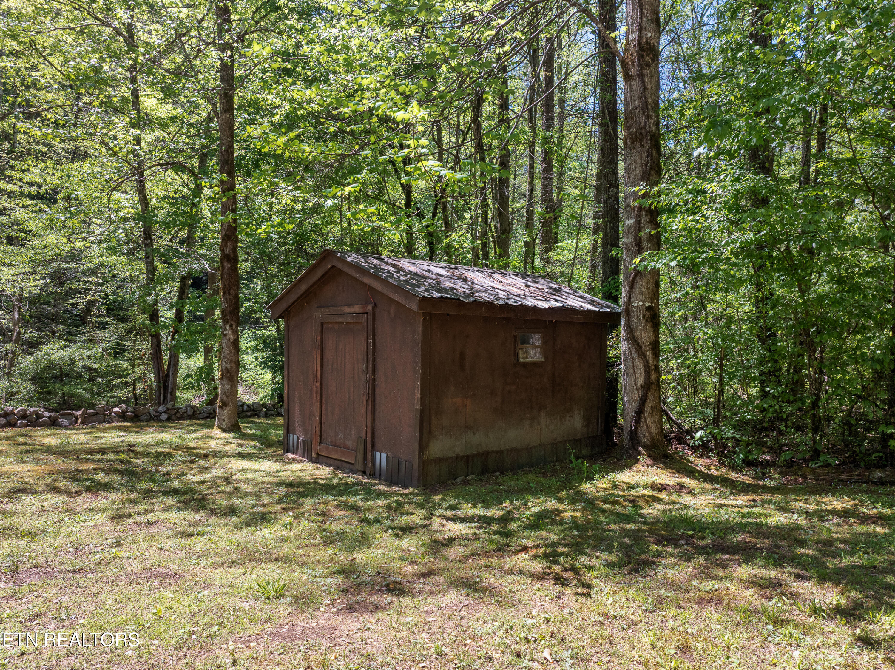 1256 E Millers Cove Road Walland TN 37886