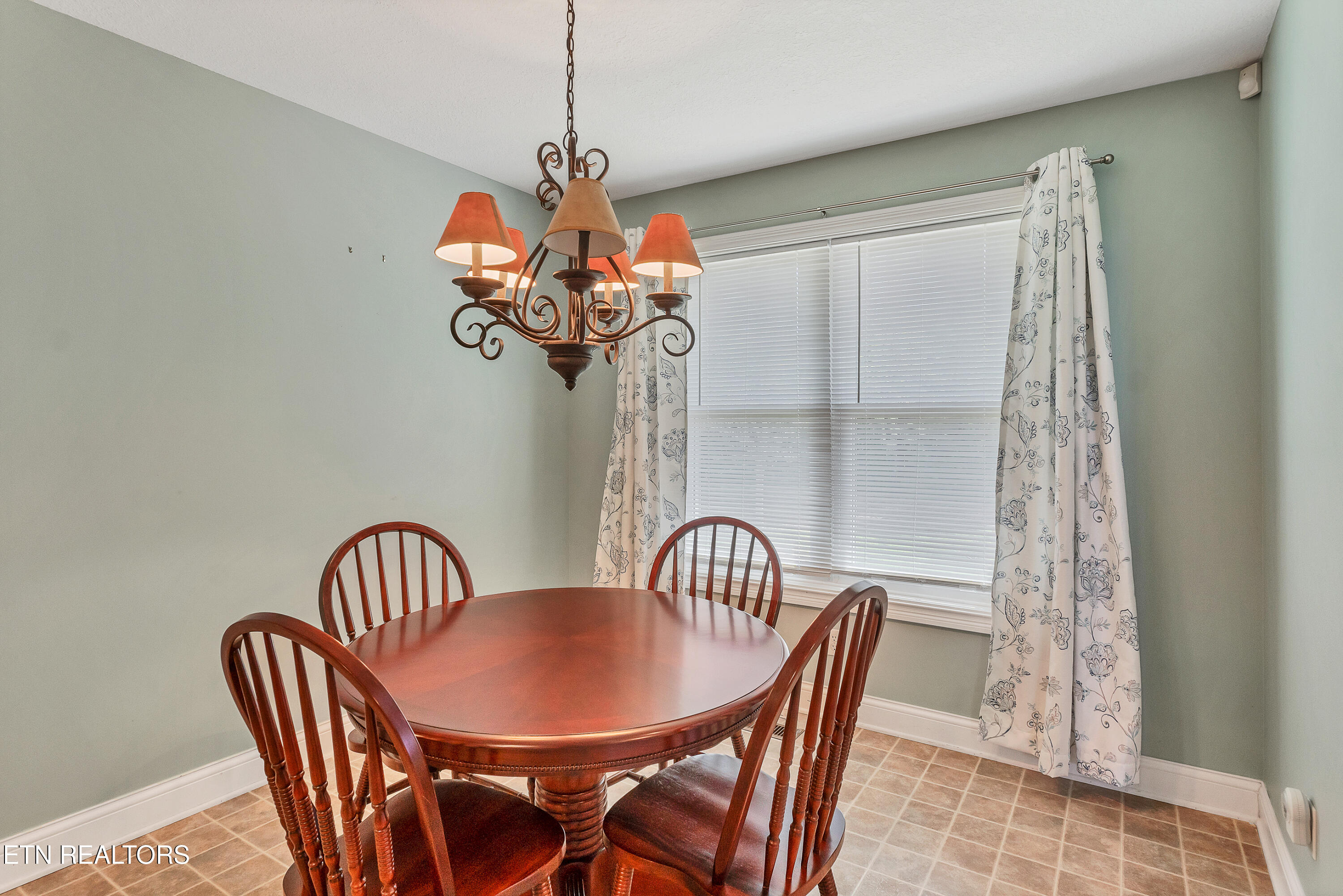 2259 Argonne Drive Maryville TN 37804